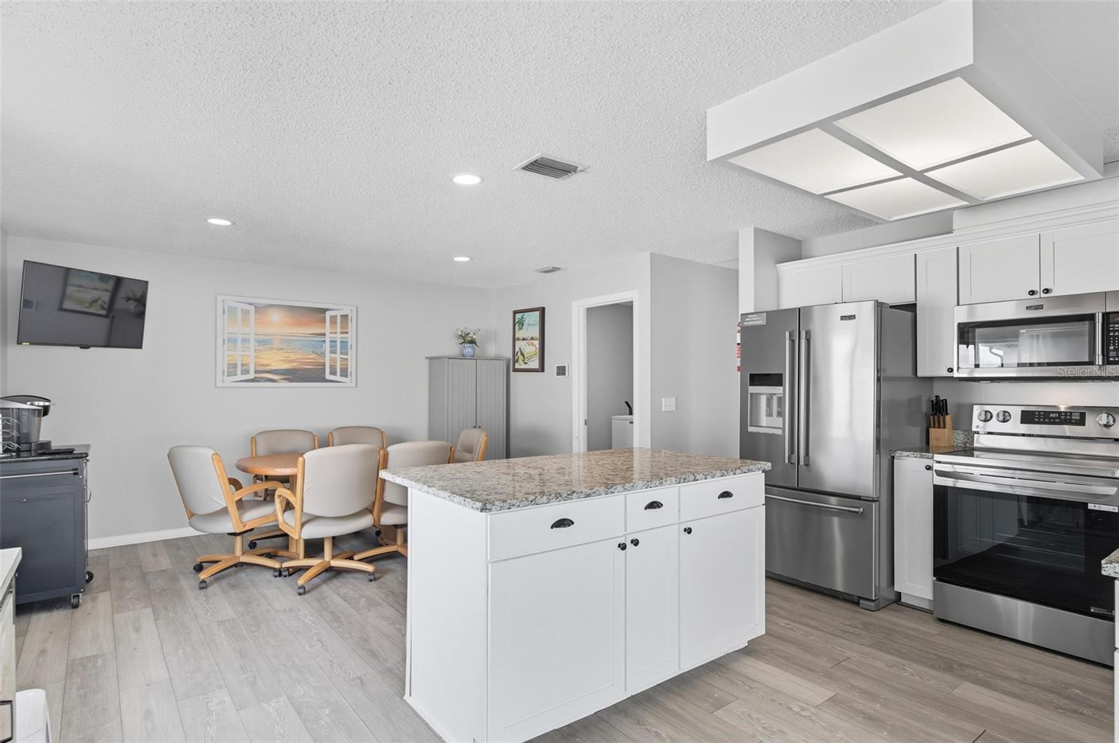 Image 20 of 62 For 53 Cochise Court