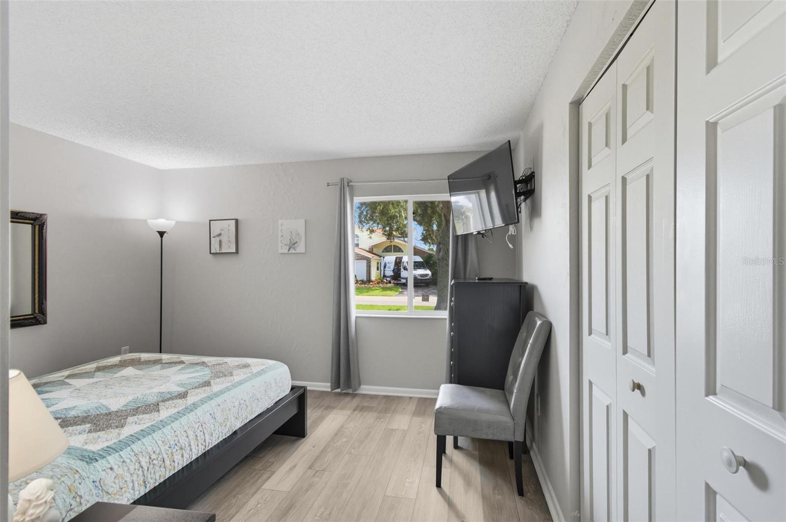 Image 40 of 62 For 53 Cochise Court