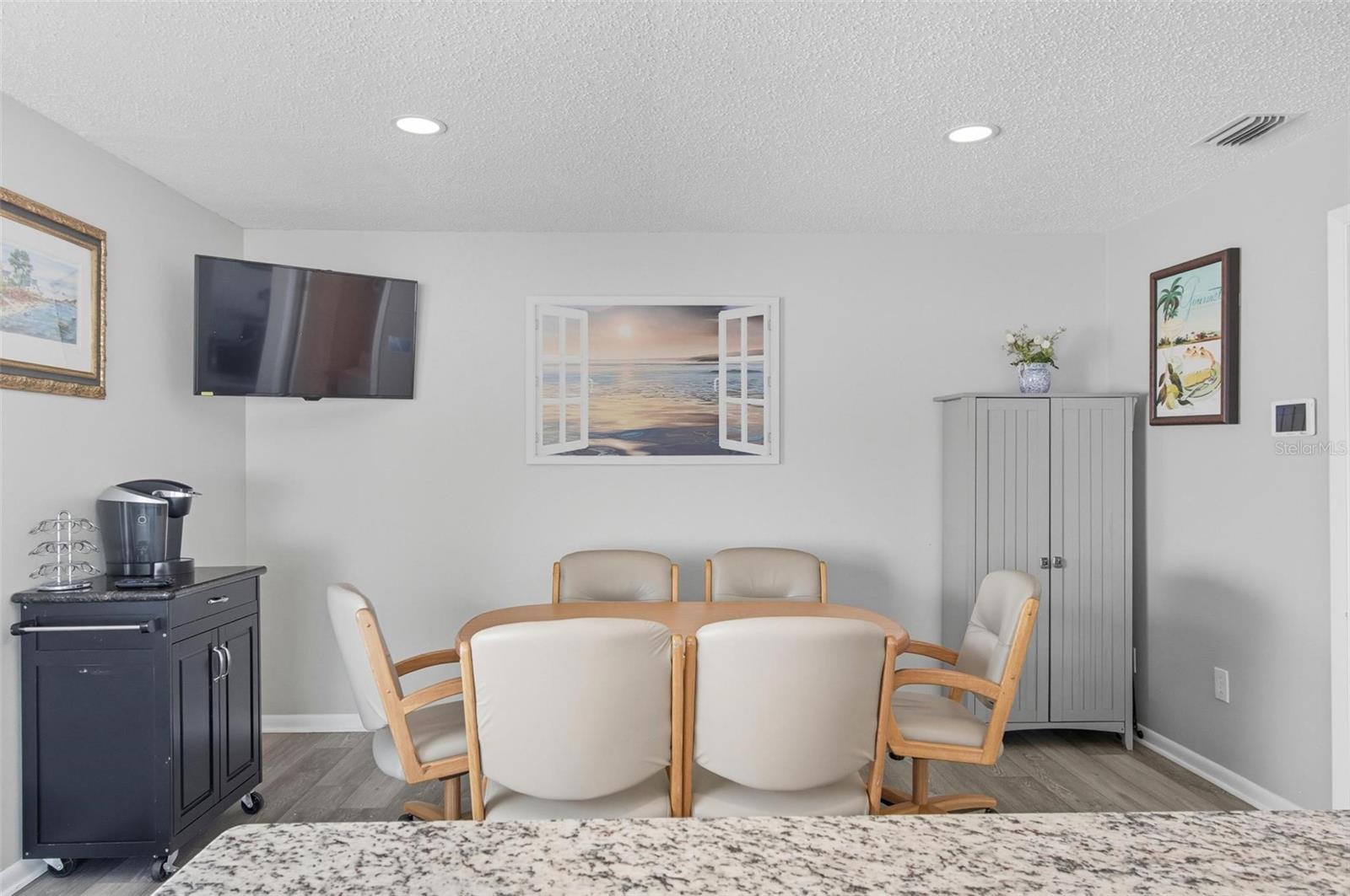 Image 50 of 62 For 53 Cochise Court