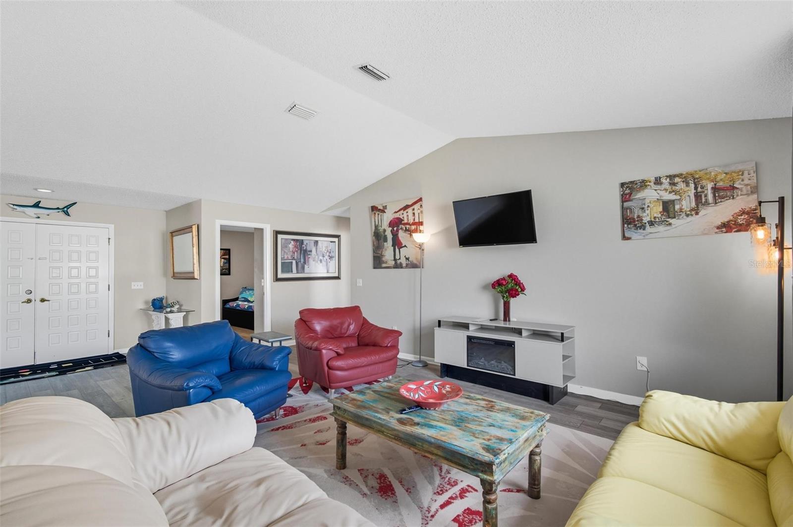 Image 9 of 62 For 53 Cochise Court