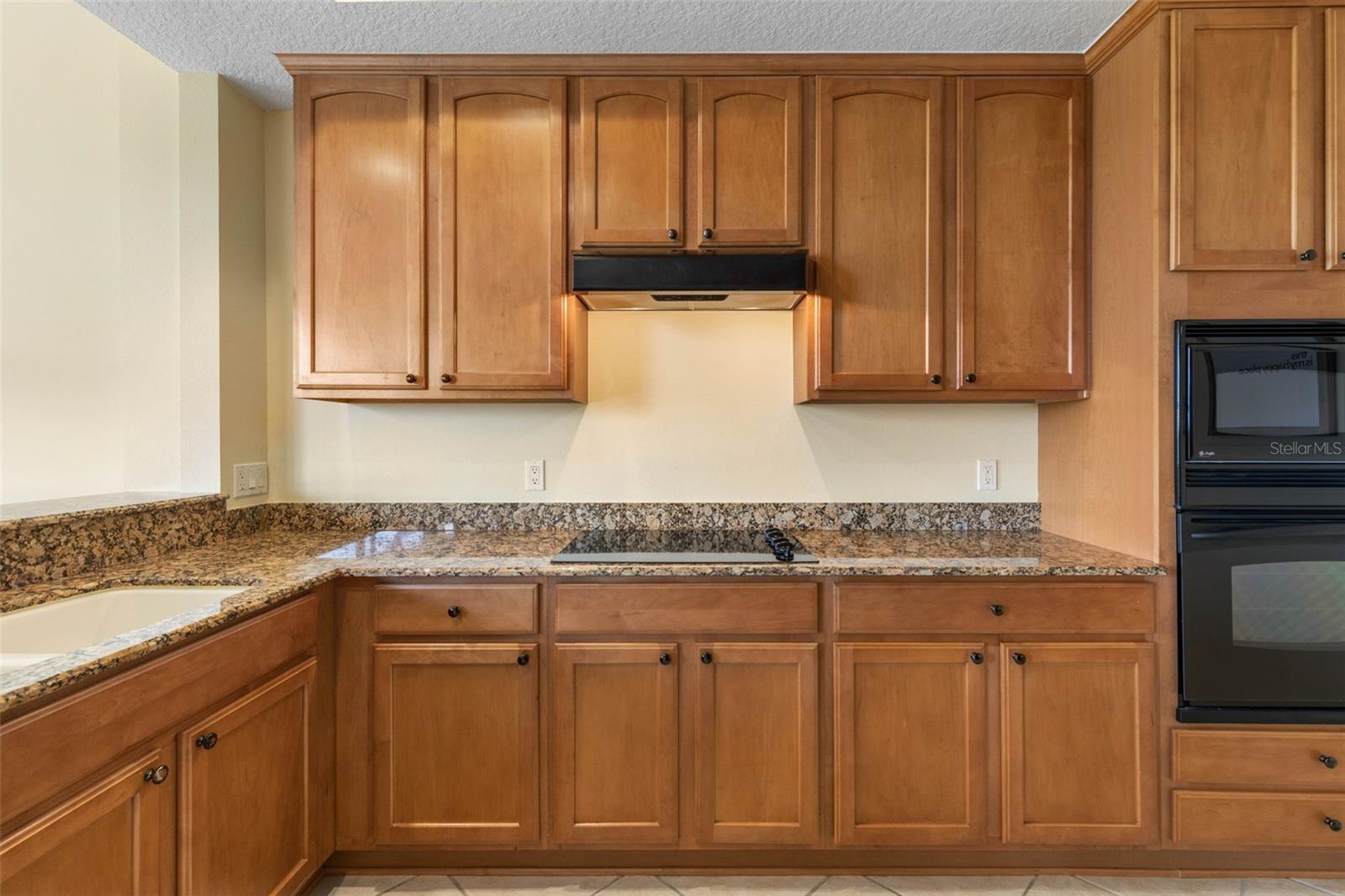 Image 14 of 71 For 200 Riverfront Drive B303