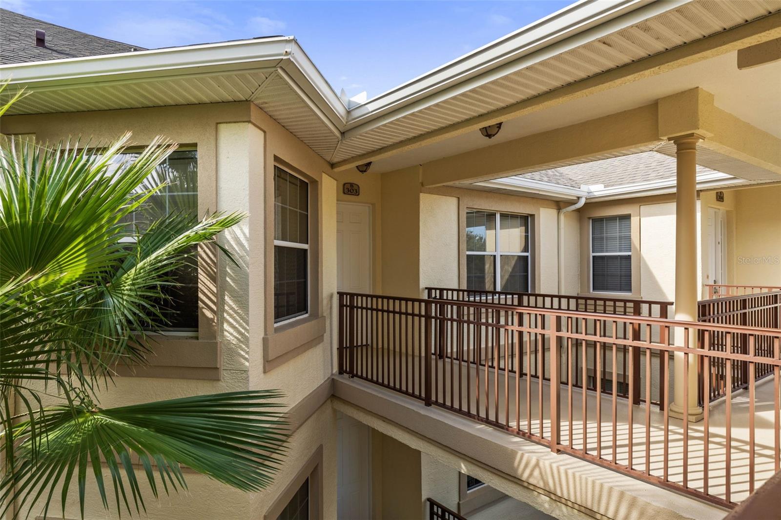 Image 5 of 71 For 200 Riverfront Drive B303