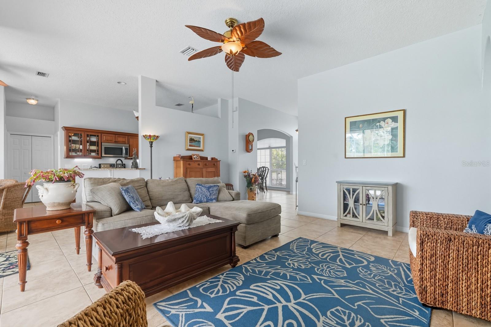 Image 14 of 46 For 20 Wood Center Lane