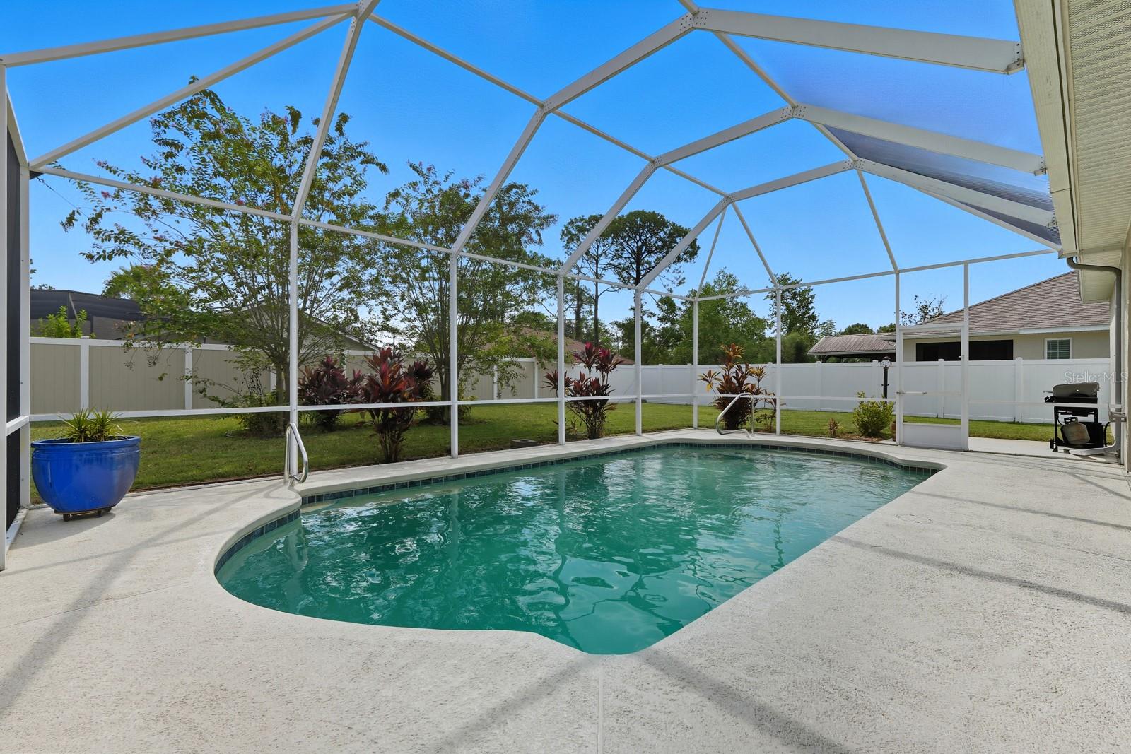 Image 18 of 46 For 20 Wood Center Lane