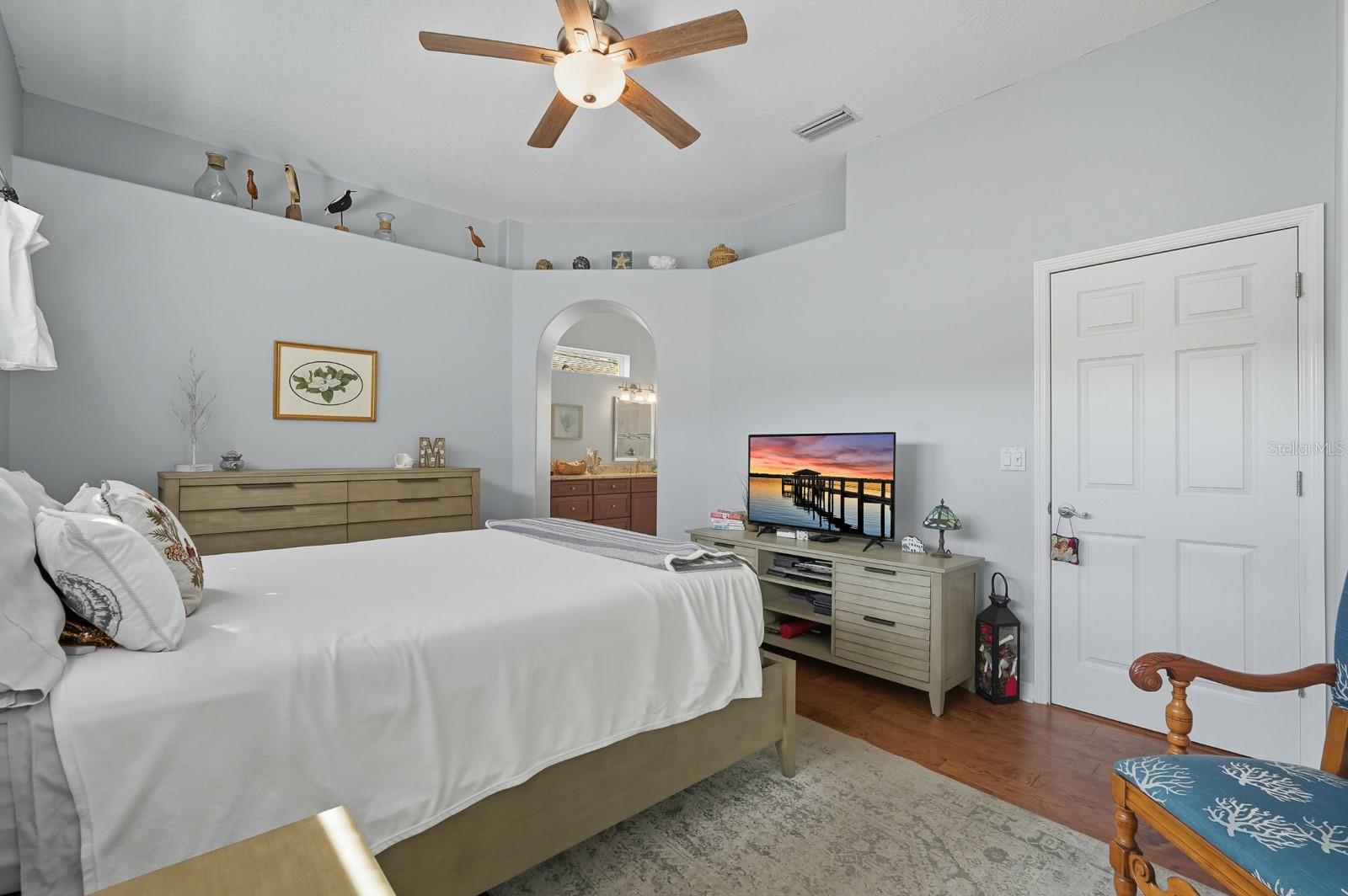 Image 30 of 46 For 20 Wood Center Lane