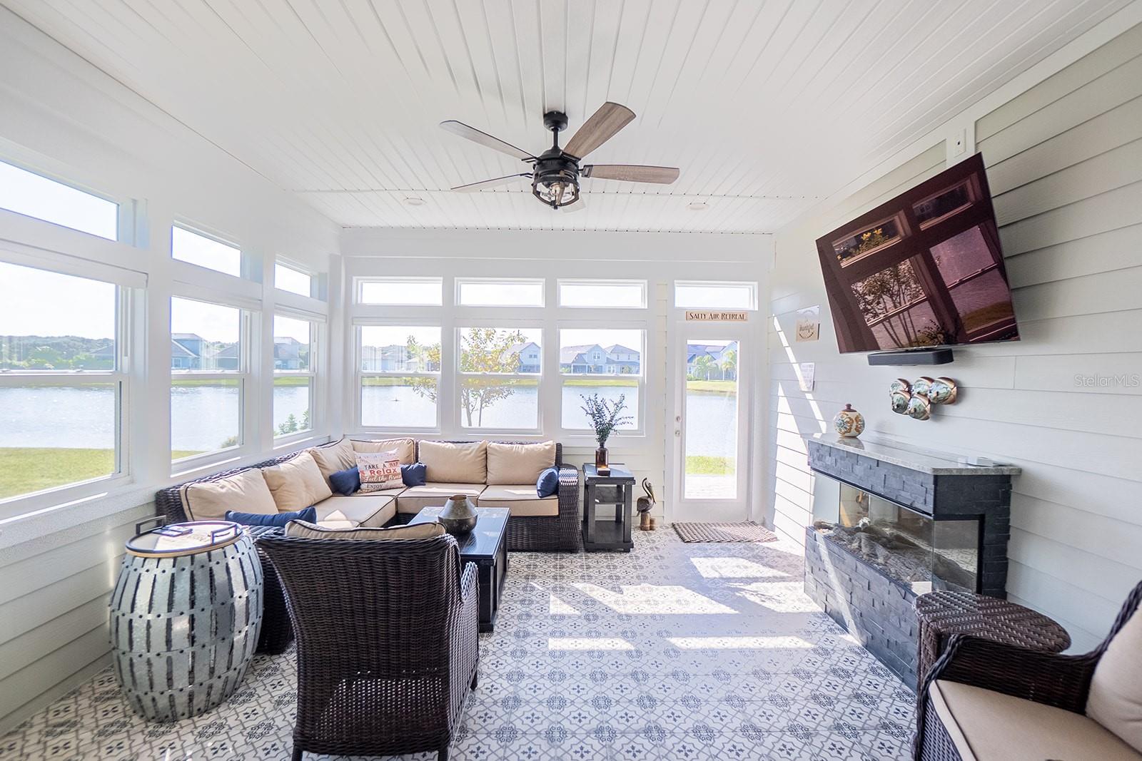 Image 16 of 42 For 9 Los Lagos Boulevard