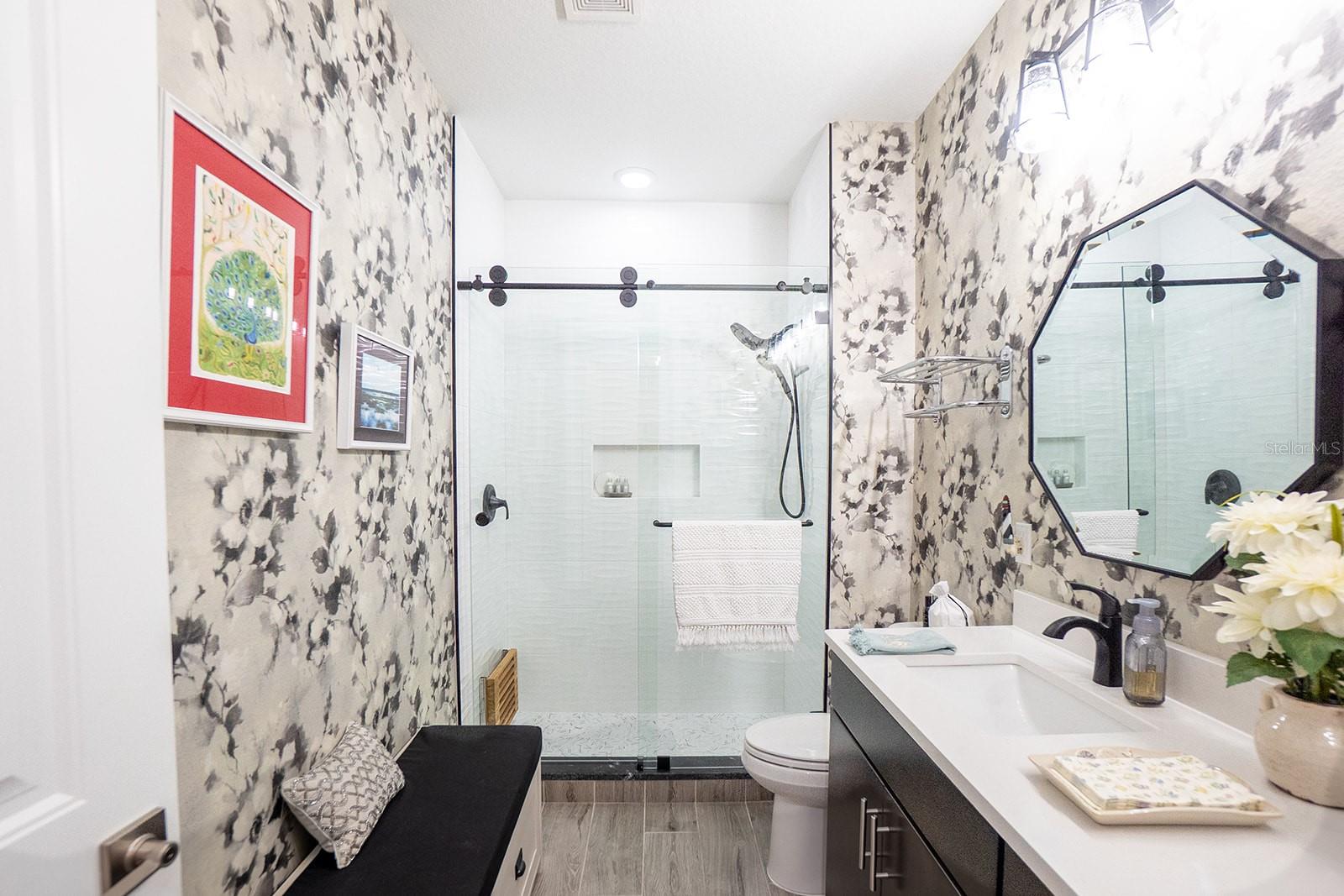 Image 23 of 42 For 9 Los Lagos Boulevard