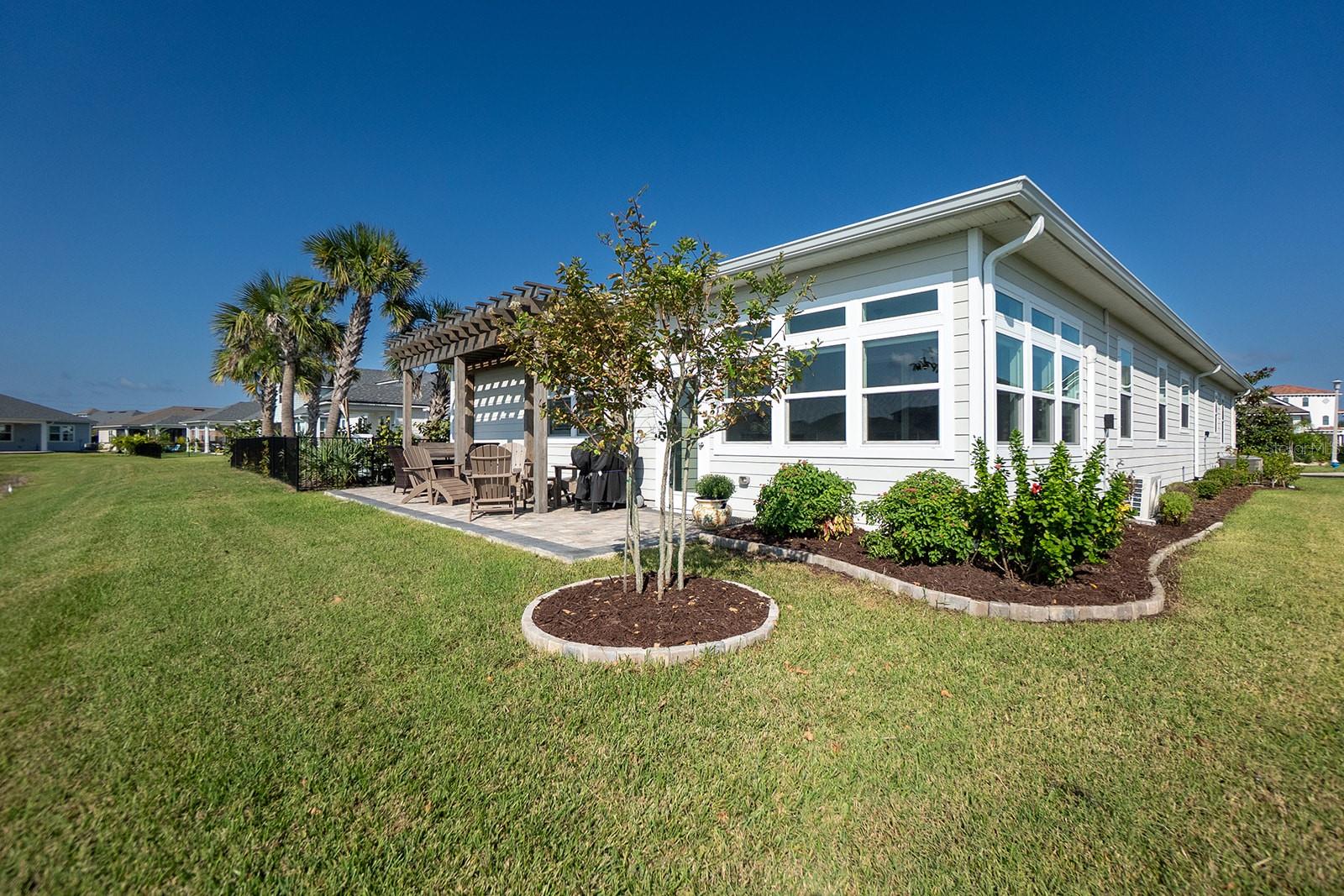 Image 34 of 42 For 9 Los Lagos Boulevard