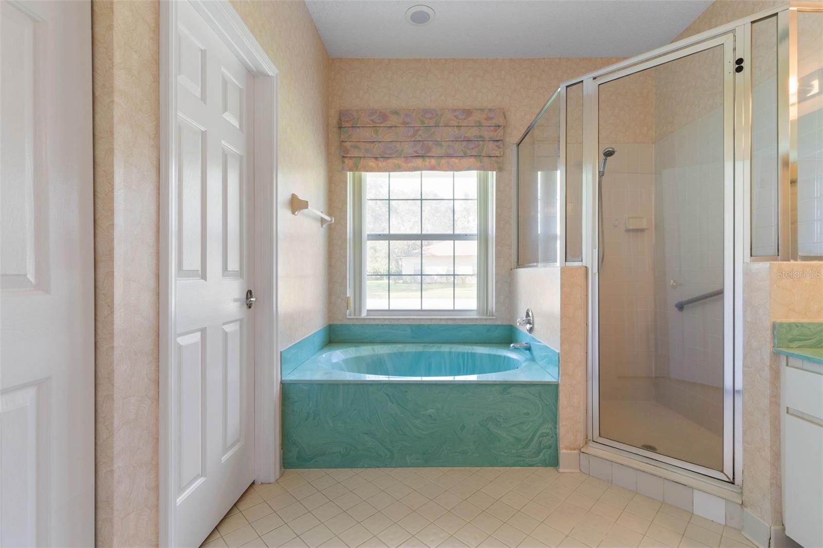 Image 24 of 51 For 8 Montauk Lane