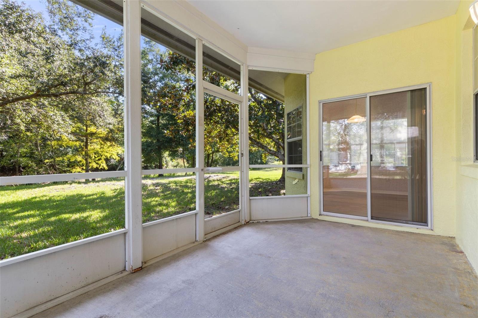 Image 35 of 51 For 8 Montauk Lane