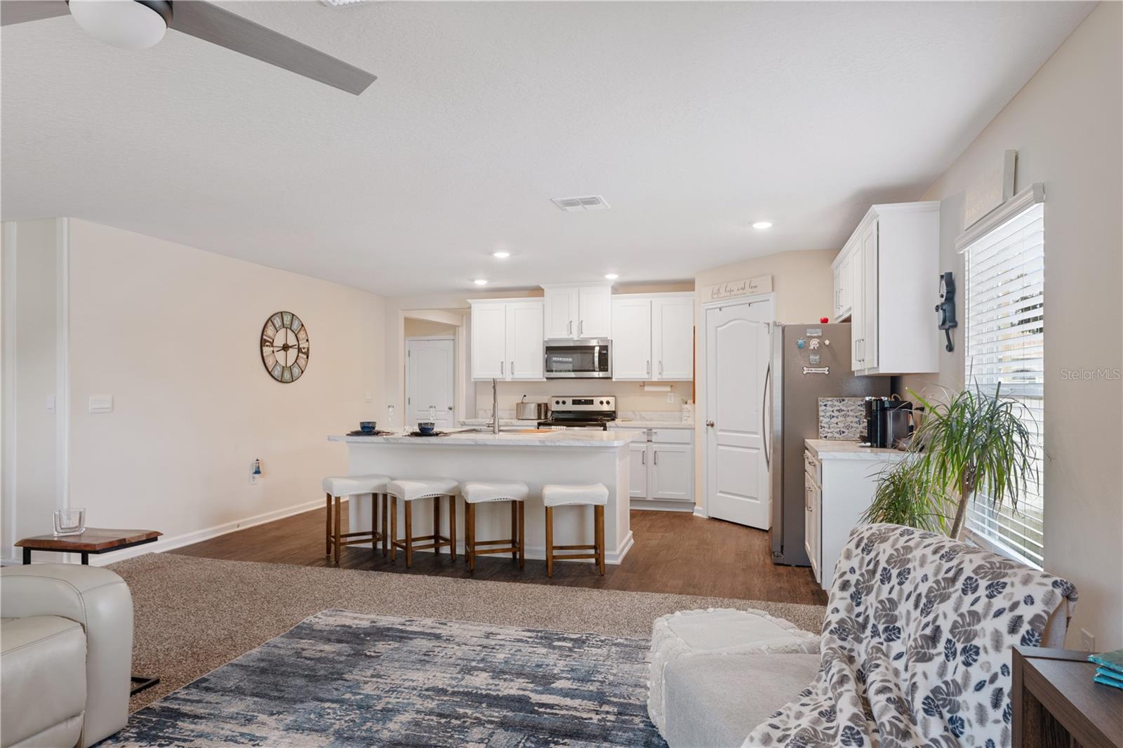 Image 13 of 46 For 98 Raemoor Drive