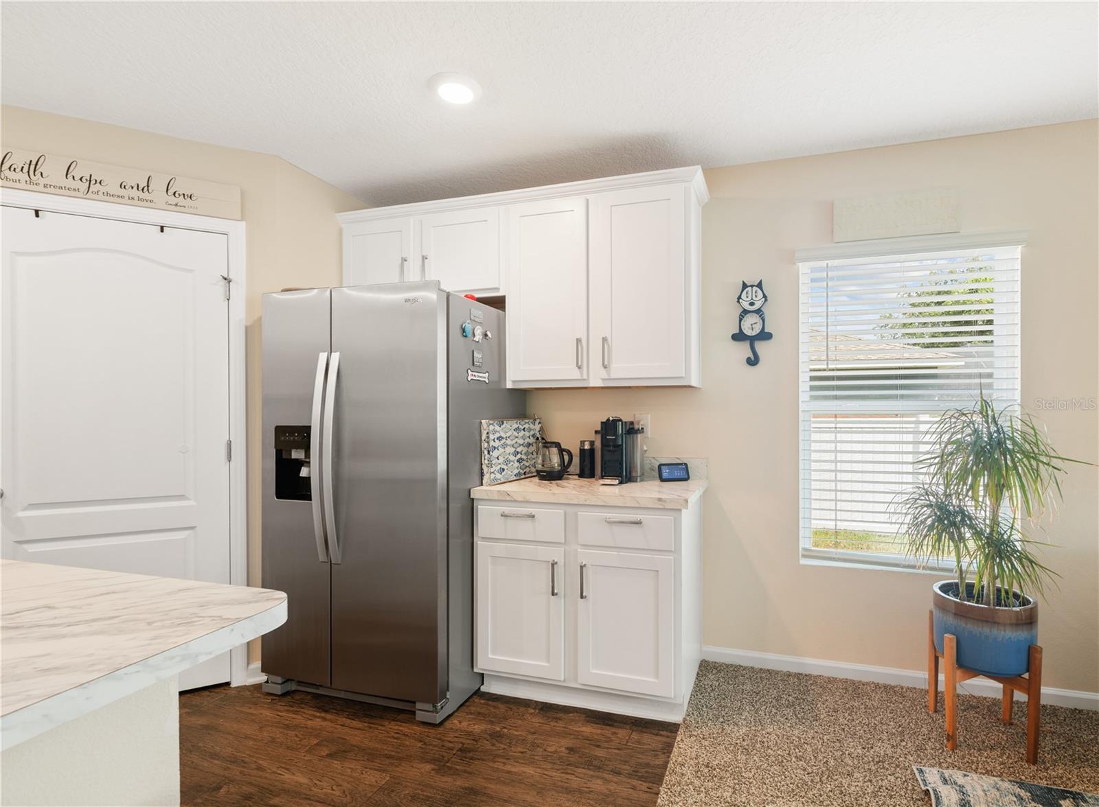 Image 25 of 46 For 98 Raemoor Drive