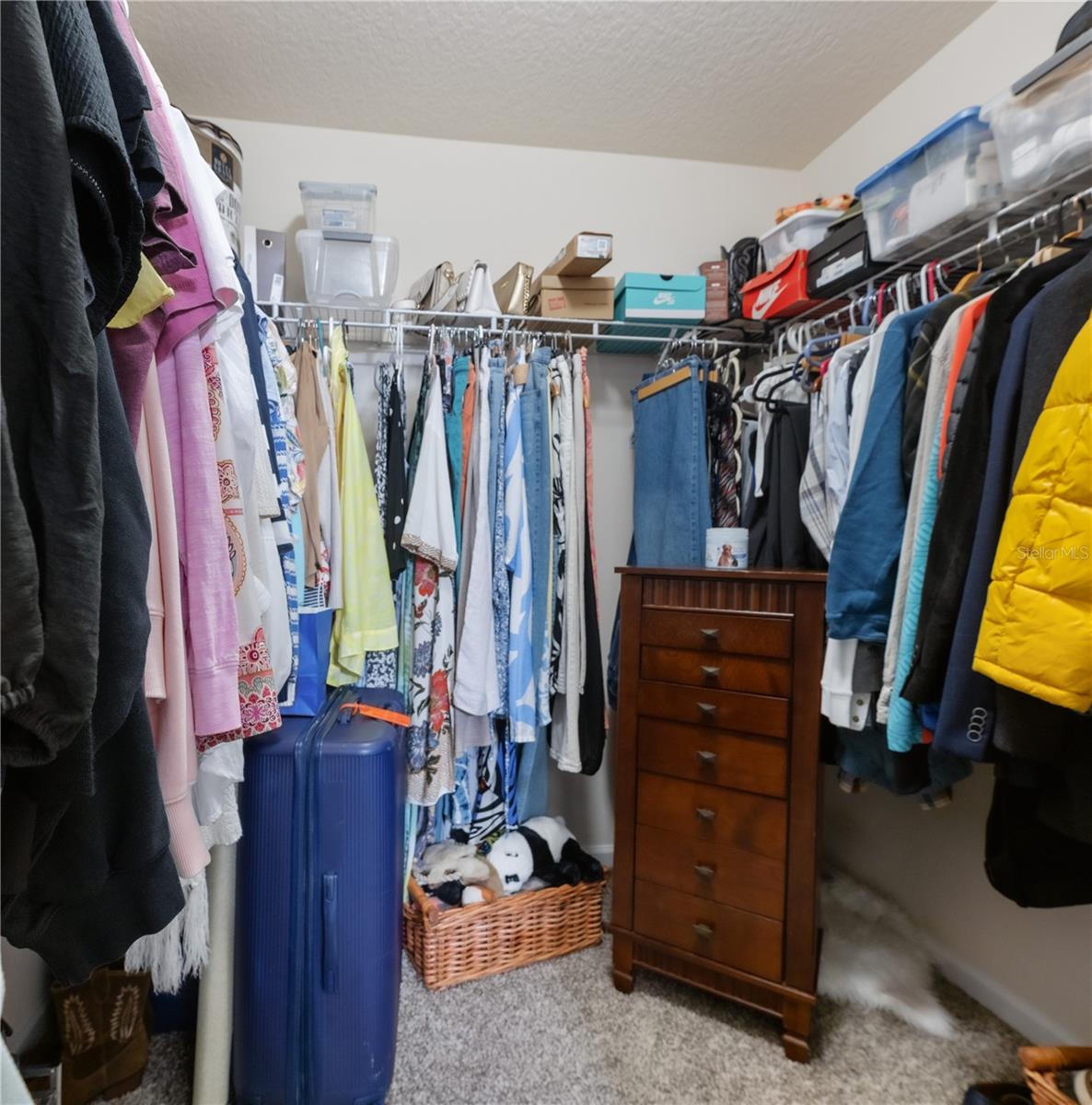 Image 33 of 46 For 98 Raemoor Drive