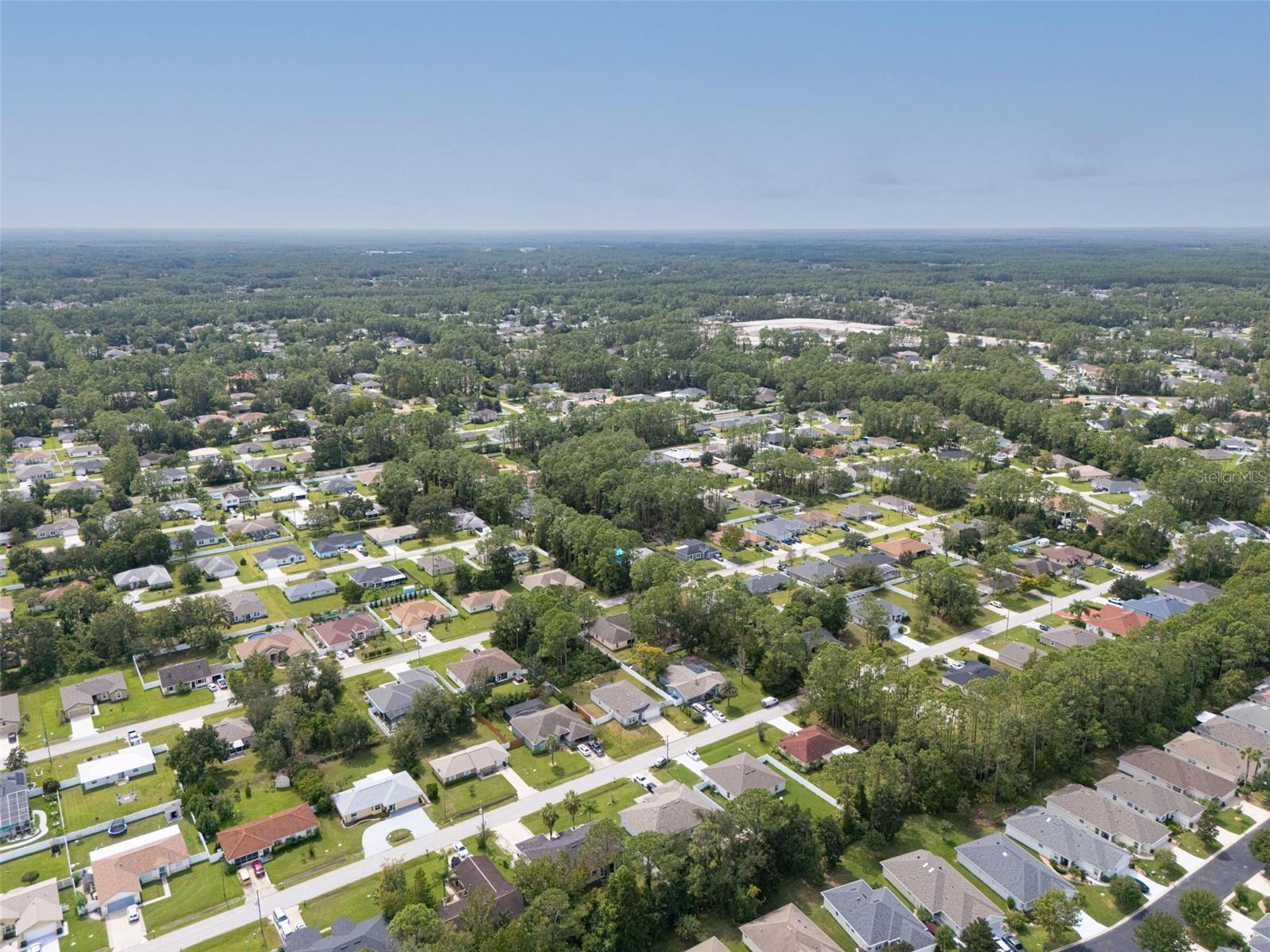 Image 44 of 46 For 98 Raemoor Drive