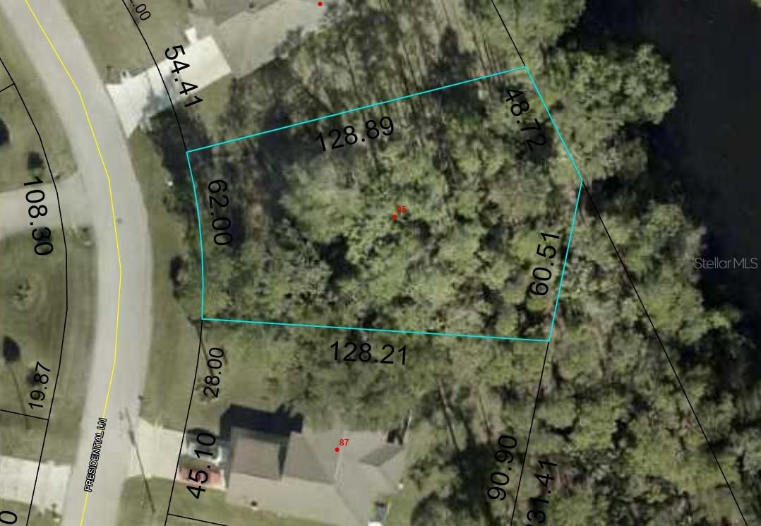 Image 13 of 17 For 85 Presidential Lane