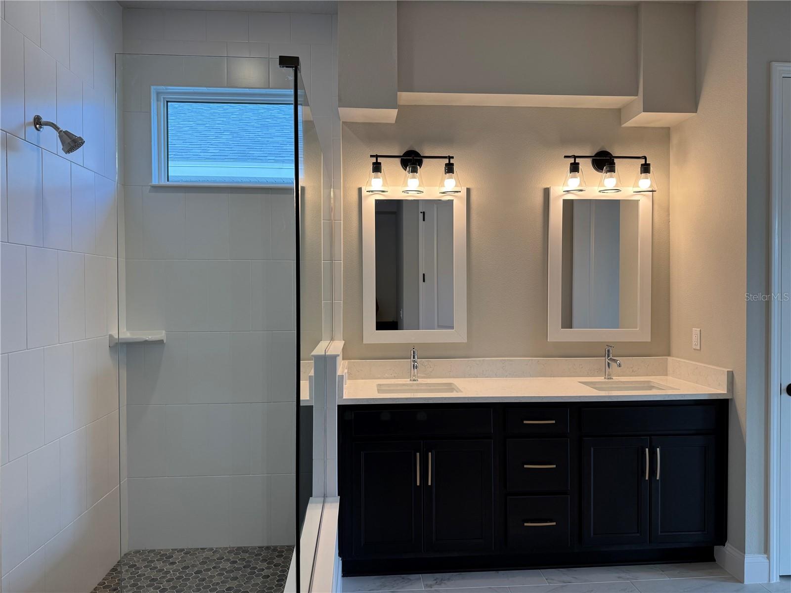 Image 11 of 32 For 1716 Lake Reserve Drive