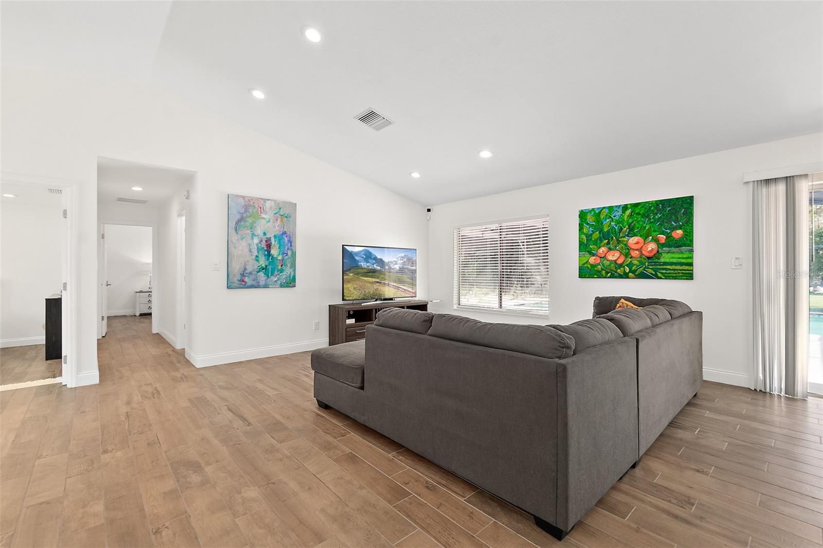 Image 10 of 64 For 1575 Sunshine Tree Boulevard