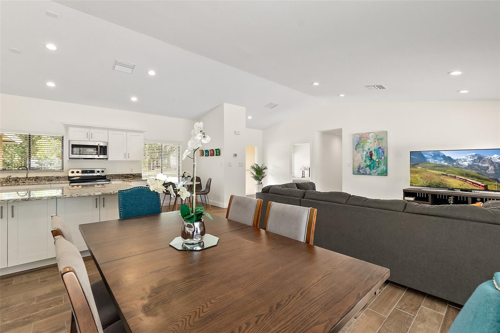 Image 14 of 64 For 1575 Sunshine Tree Boulevard