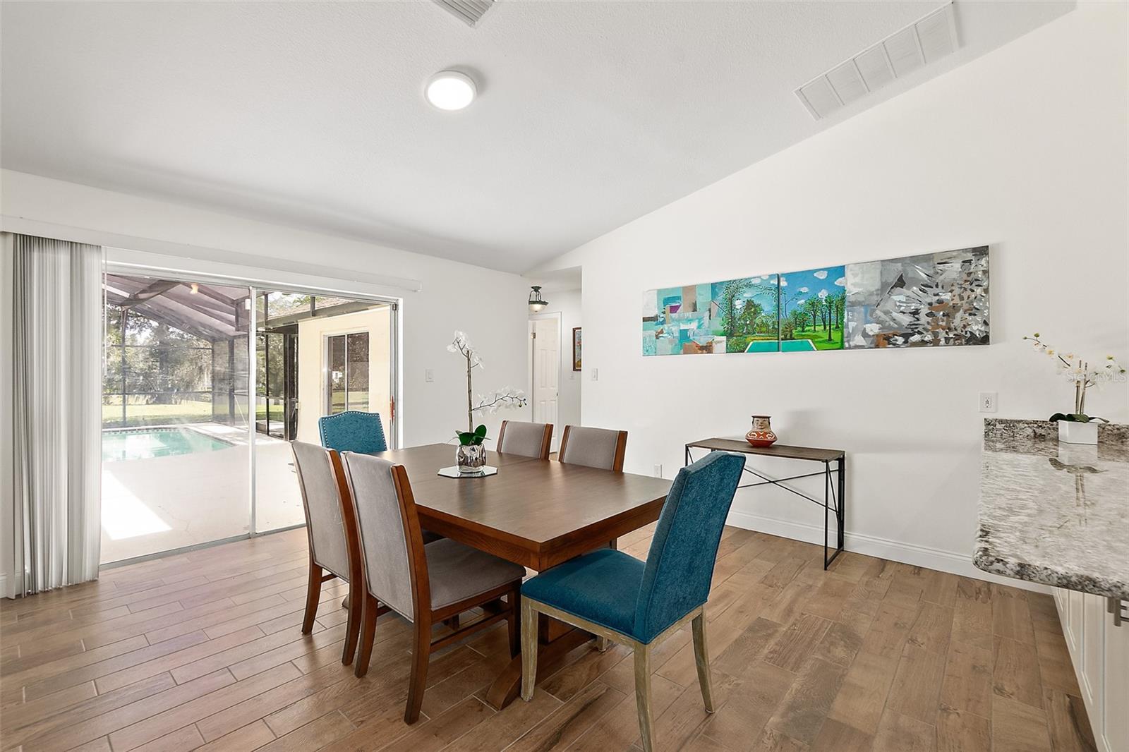 Image 17 of 64 For 1575 Sunshine Tree Boulevard