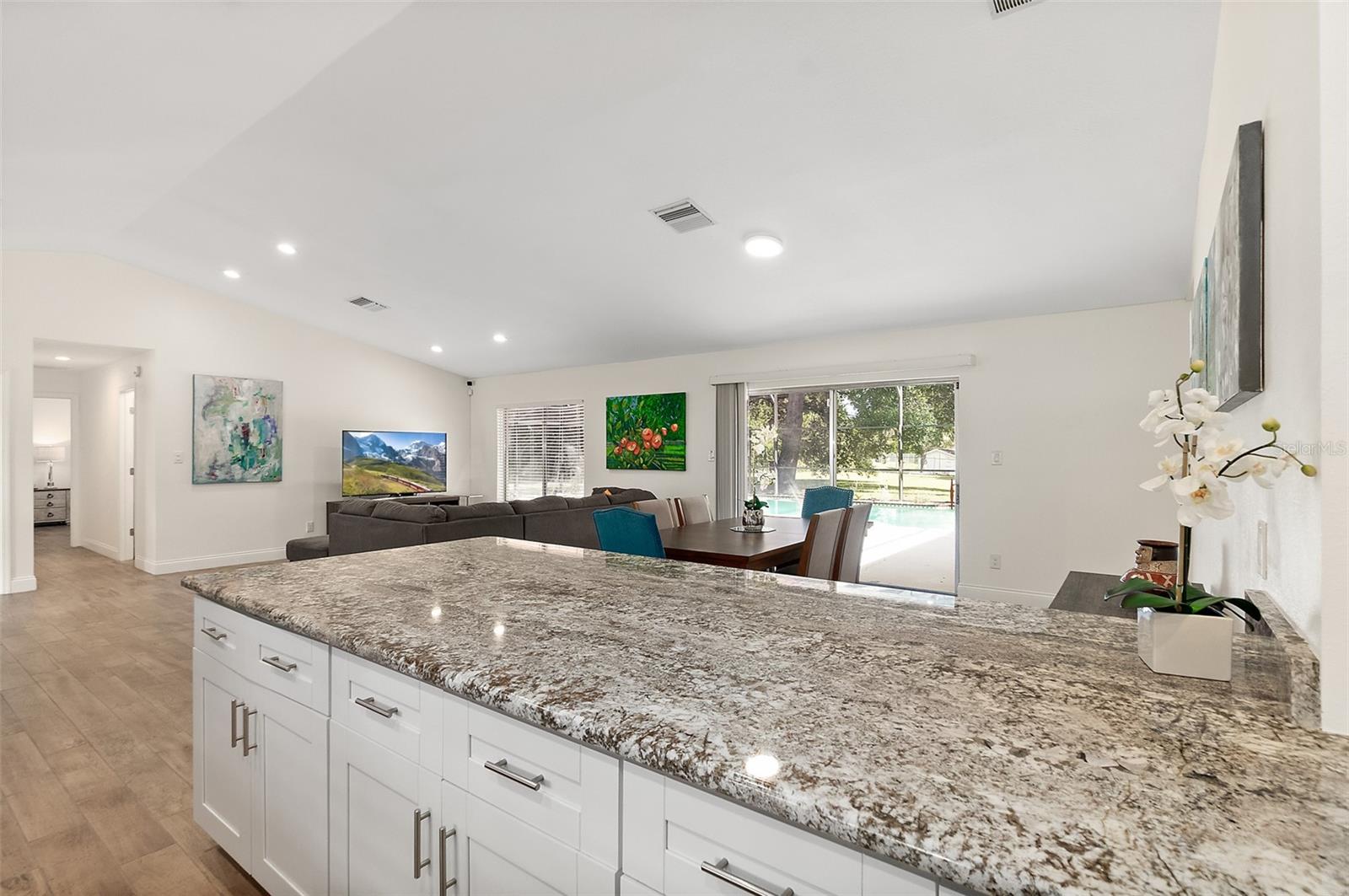 Image 24 of 64 For 1575 Sunshine Tree Boulevard