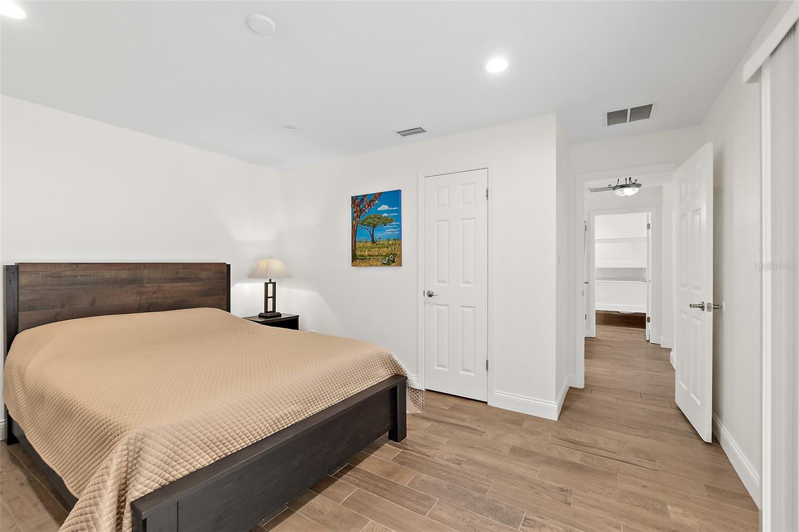 Image 37 of 64 For 1575 Sunshine Tree Boulevard