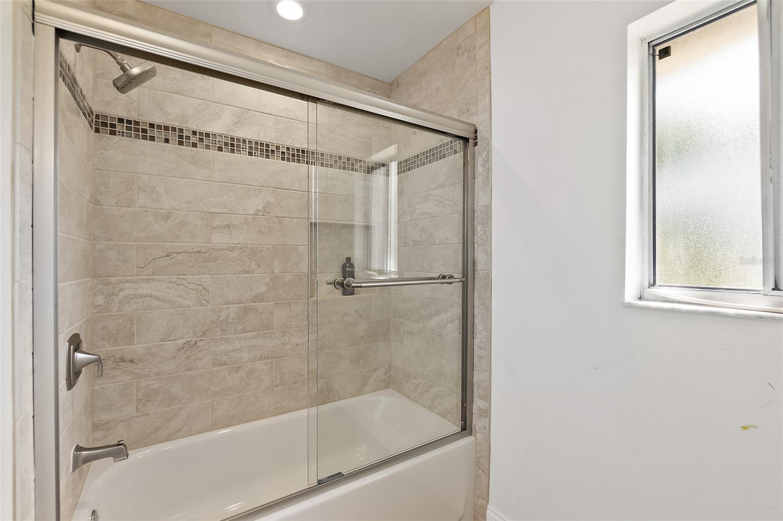 Image 41 of 64 For 1575 Sunshine Tree Boulevard