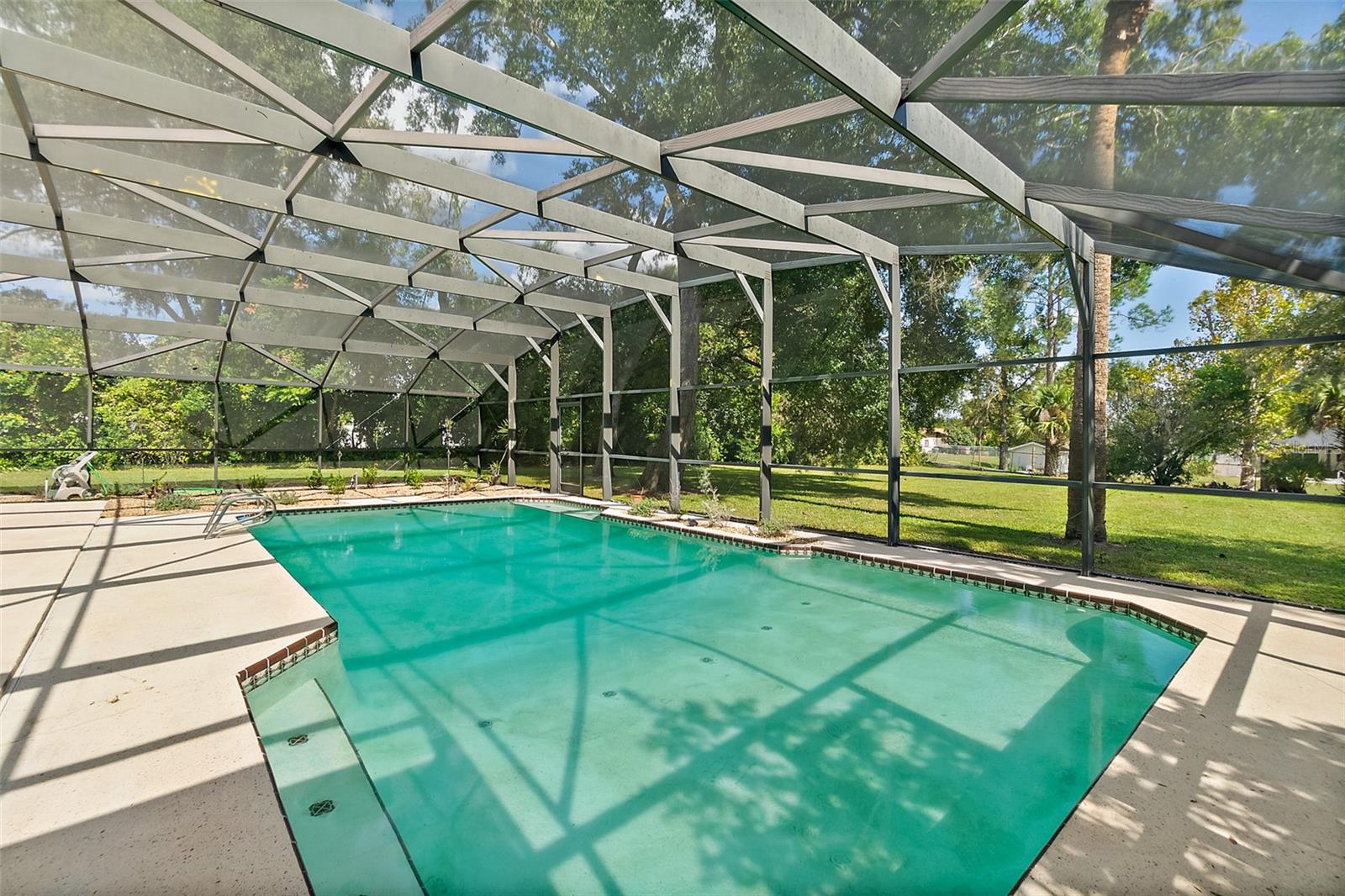 Image 46 of 64 For 1575 Sunshine Tree Boulevard