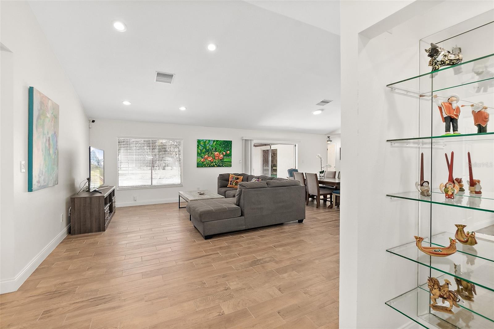 Image 7 of 64 For 1575 Sunshine Tree Boulevard