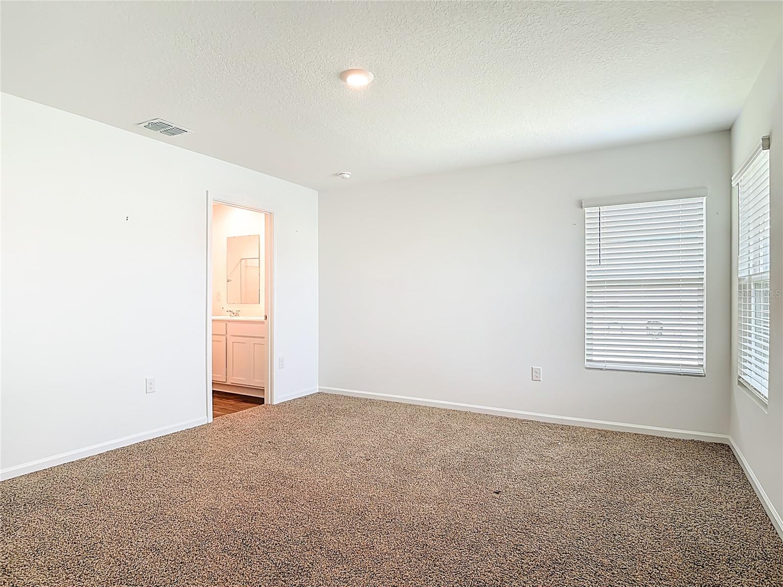 Image 41 of 65 For 66 Bogey Place