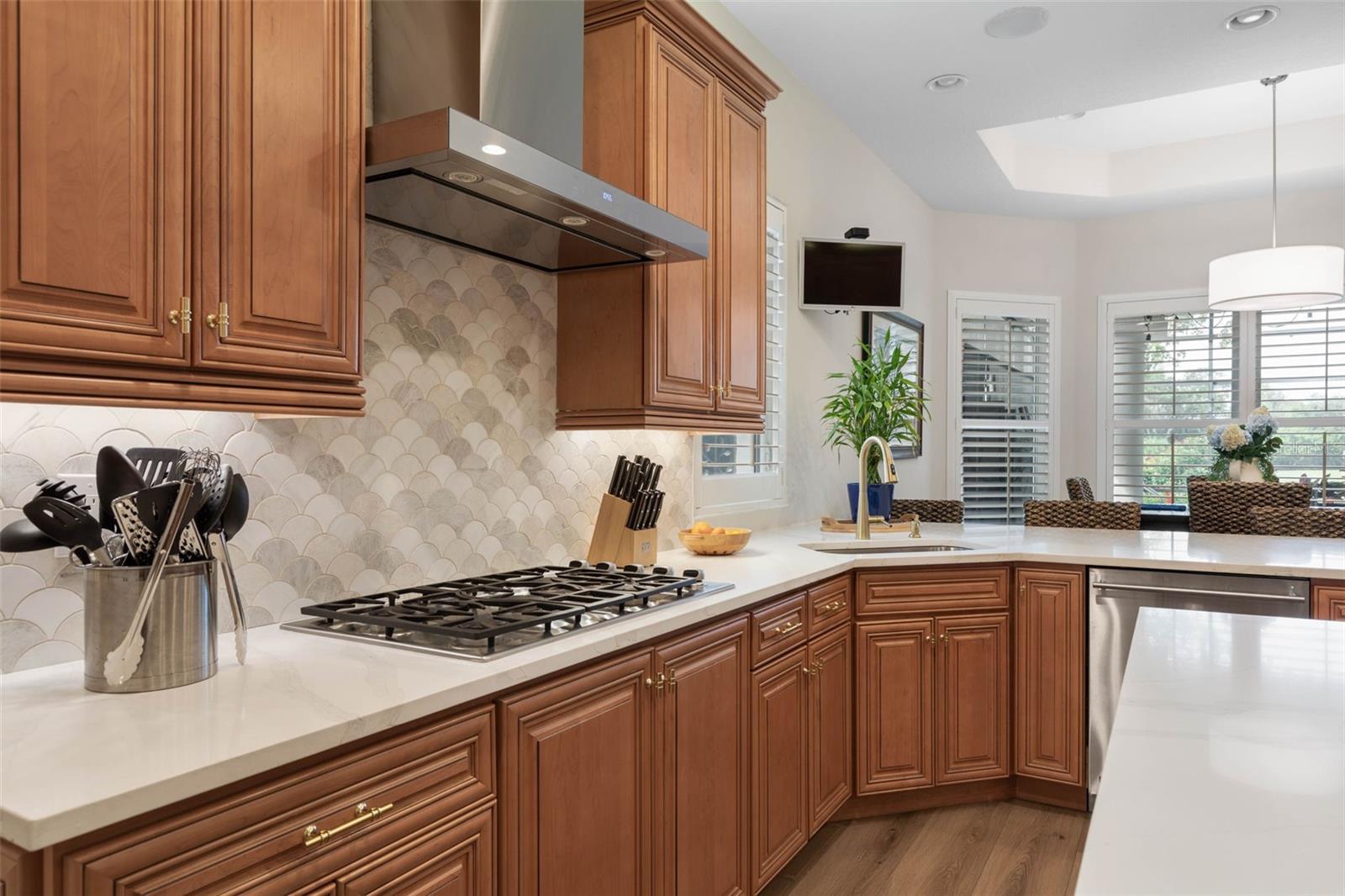 Image 11 of 88 For 72 Lagare Street