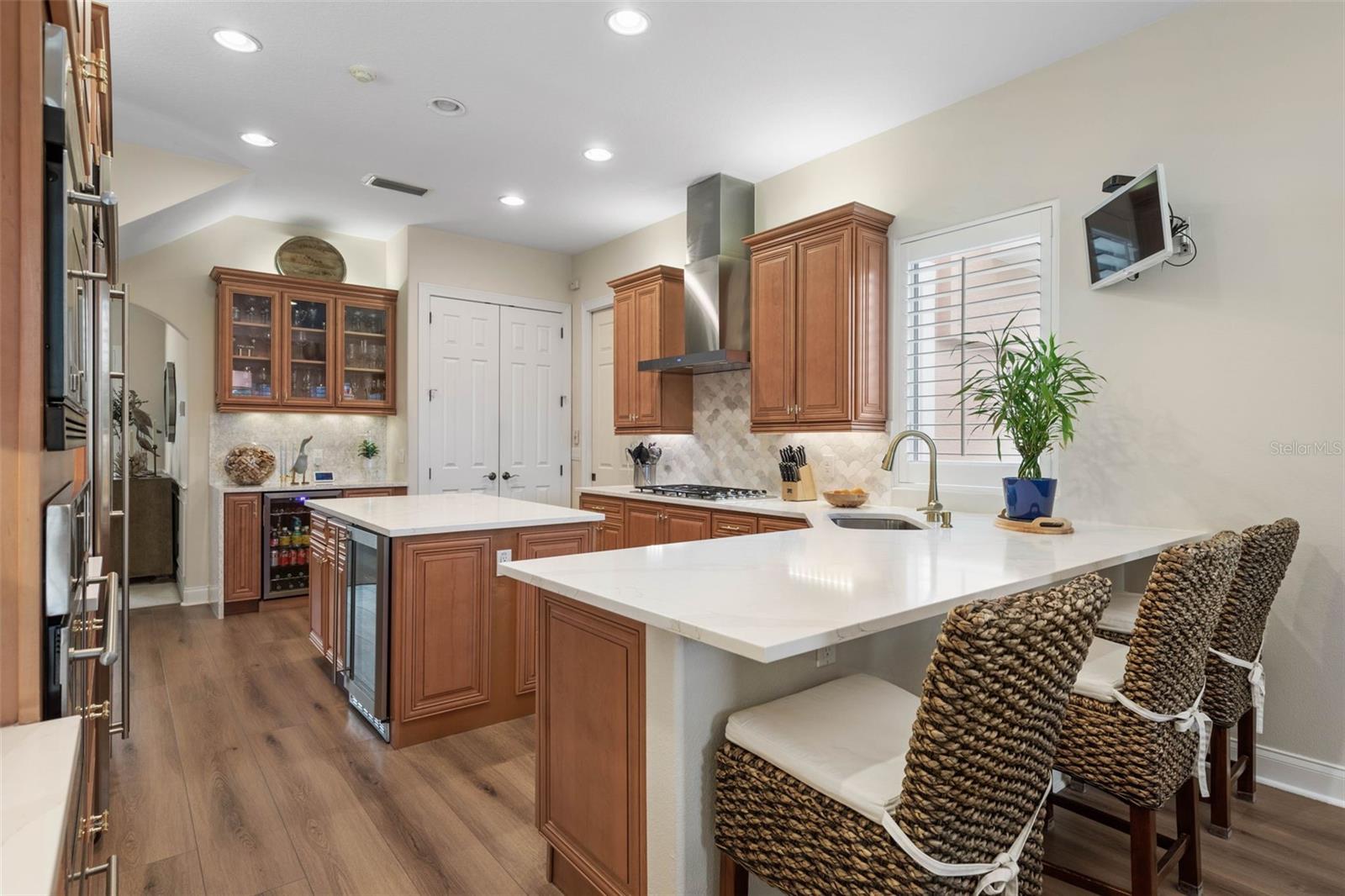 Image 14 of 88 For 72 Lagare Street