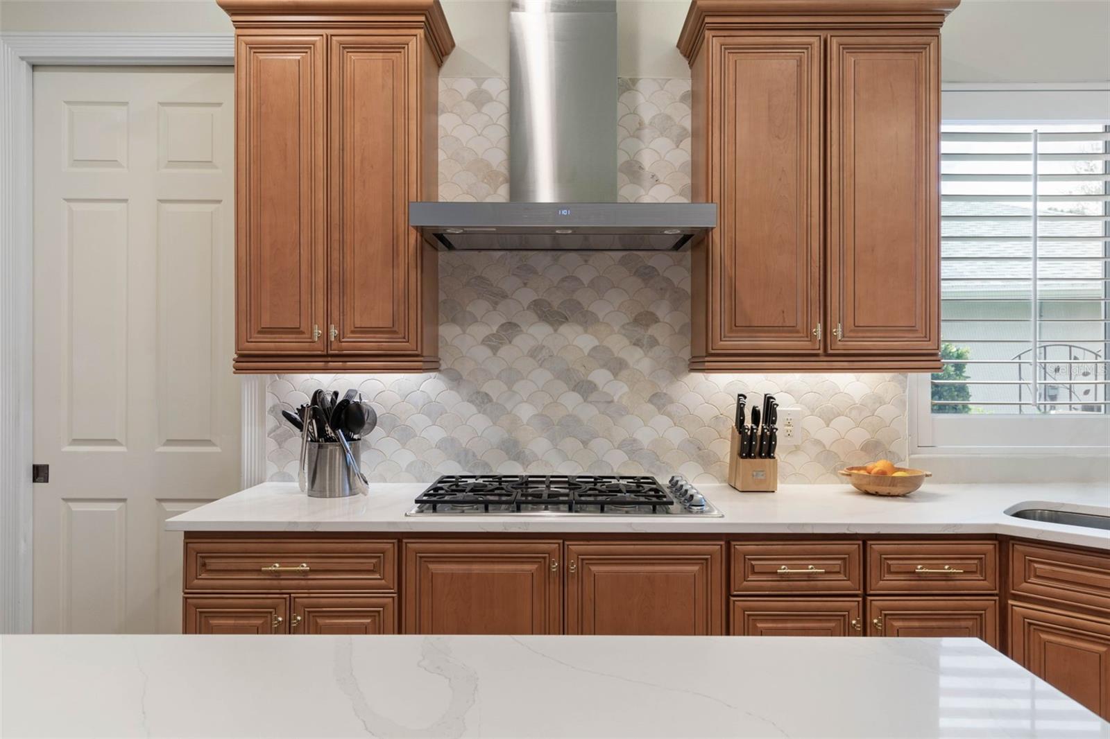 Image 16 of 88 For 72 Lagare Street