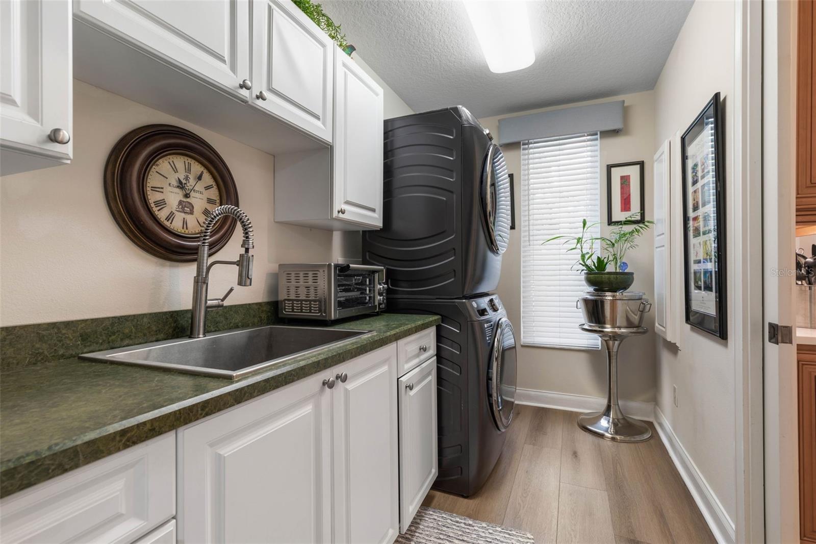 Image 49 of 88 For 72 Lagare Street