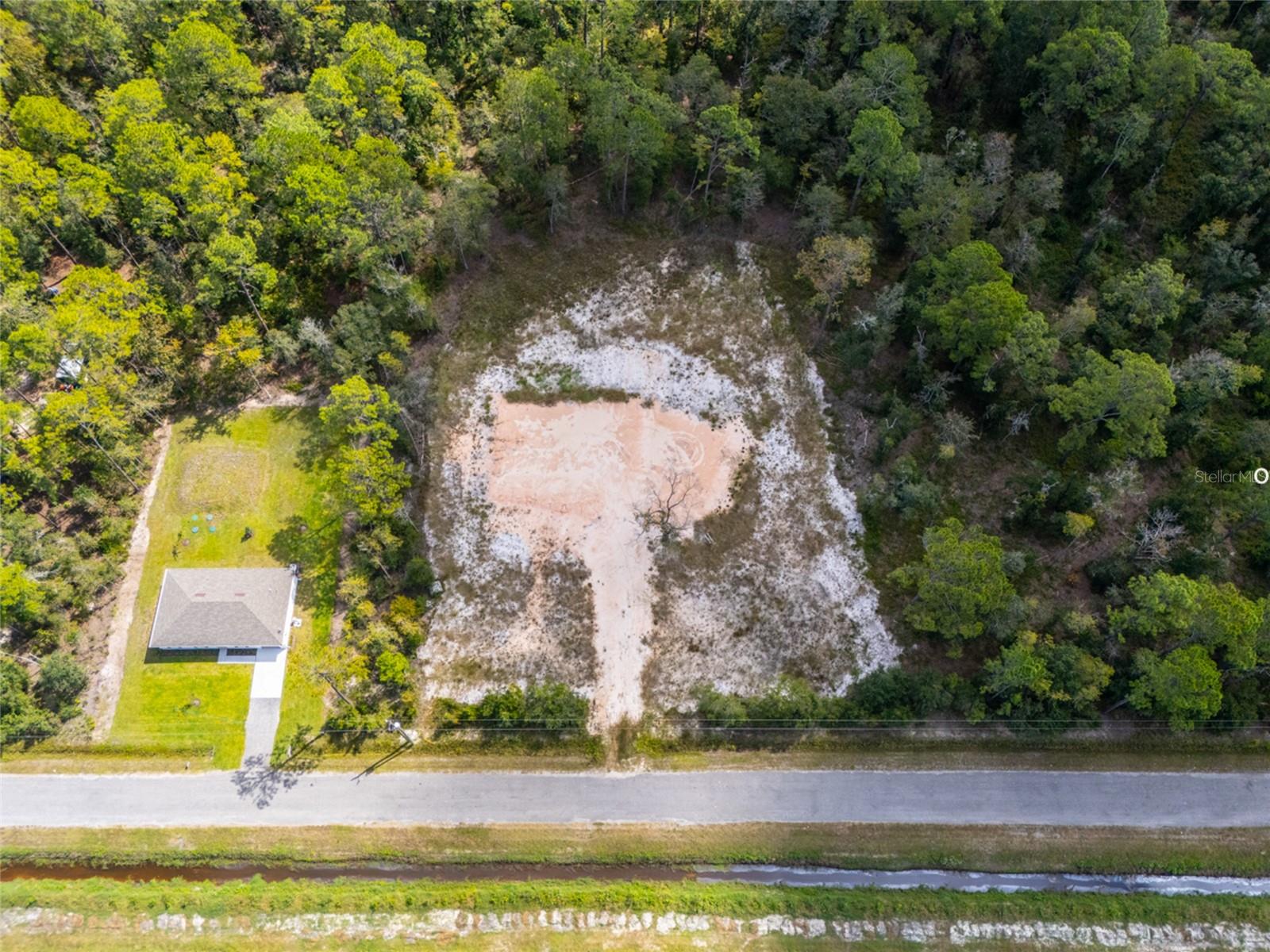 Image 4 of 18 For 10340 Isaacson Avenue