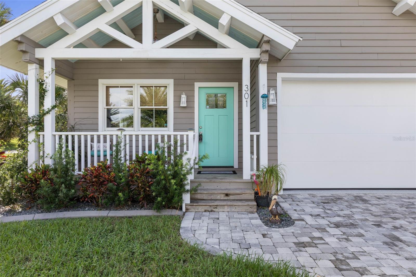 Image 2 of 50 For 301 8th Street