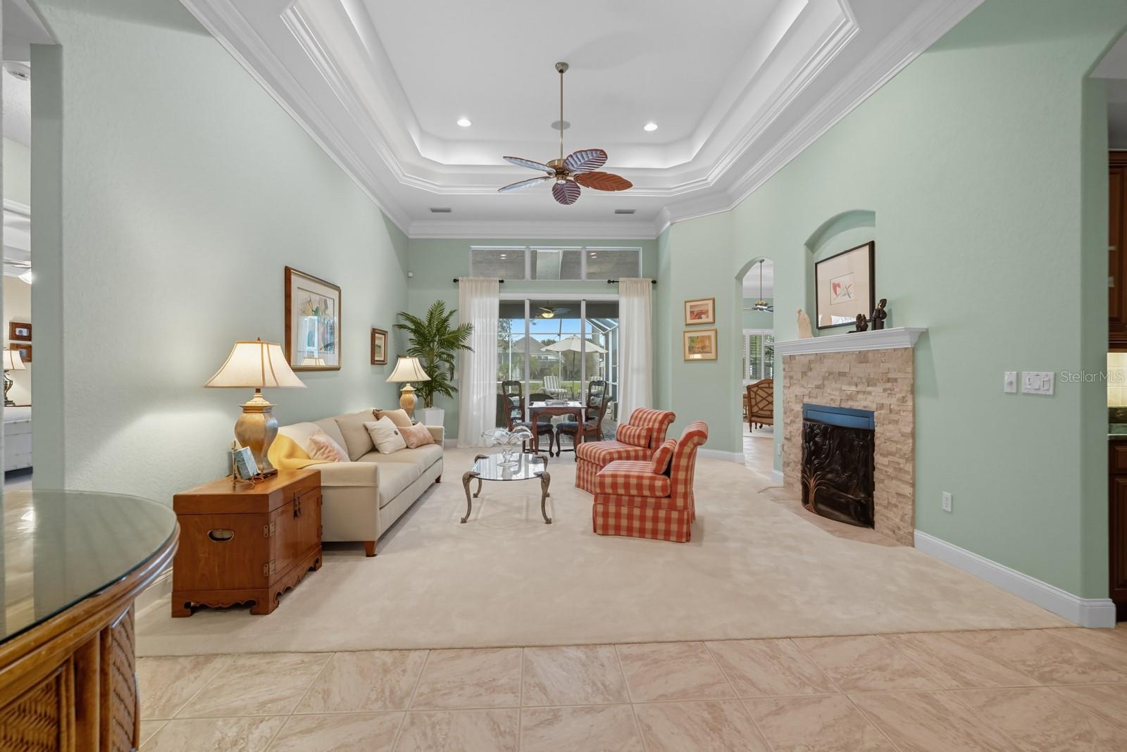Image 11 of 61 For 43 Park Circle