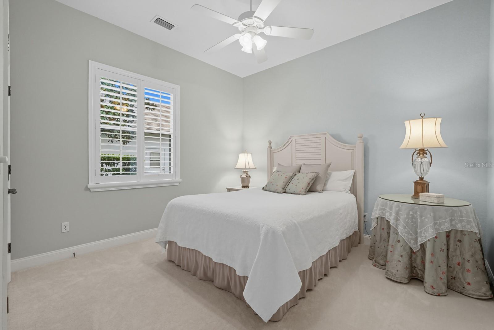Image 37 of 61 For 43 Park Circle