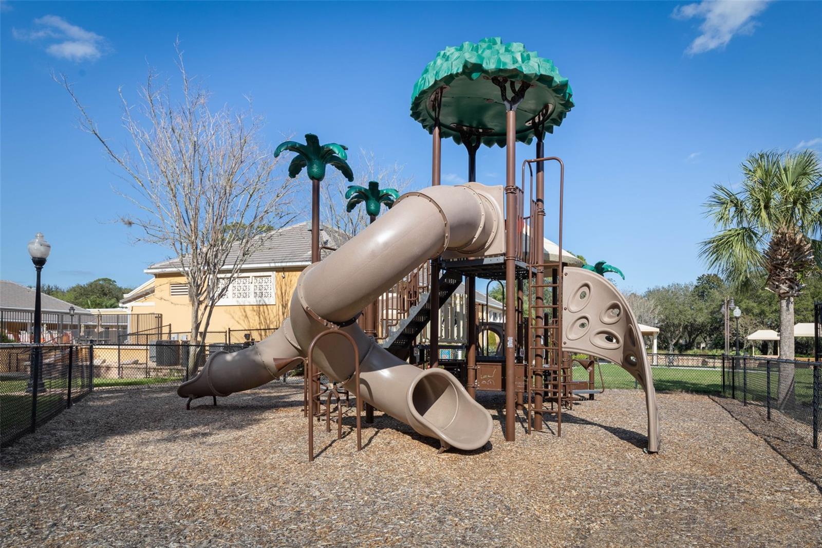 Image 50 of 61 For 43 Park Circle