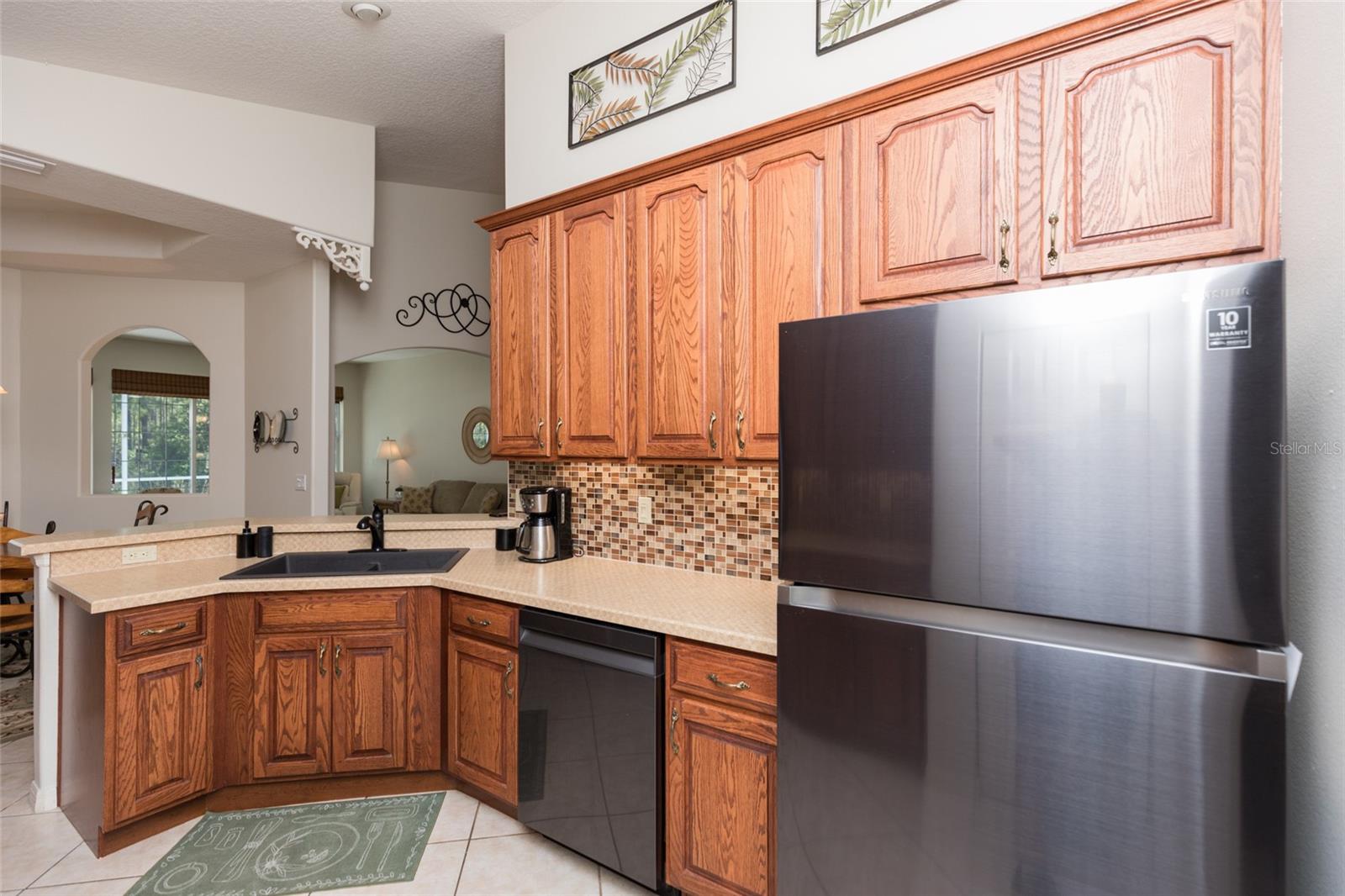 Image 11 of 40 For 22 Crosstie Court