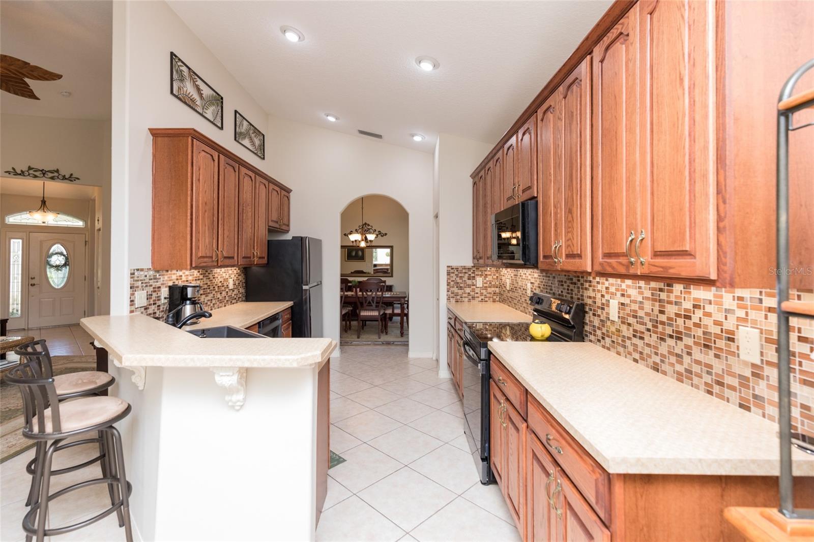 Image 8 of 40 For 22 Crosstie Court