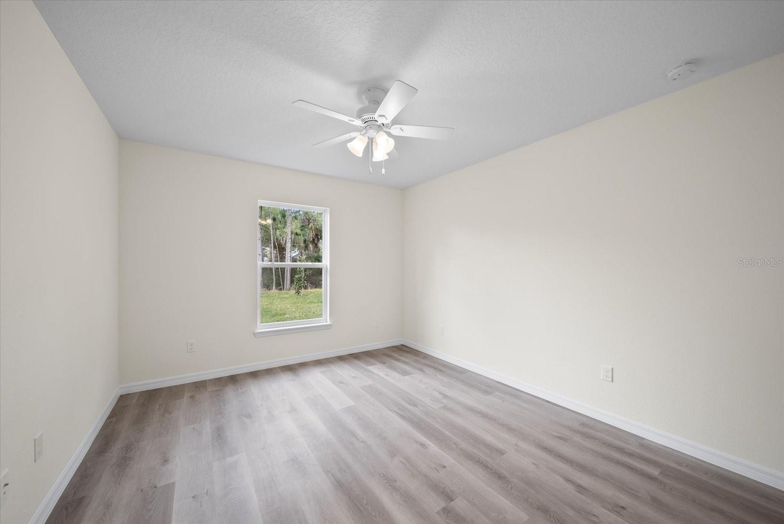 Listing photo id 3 for 59 Wellstream Lane