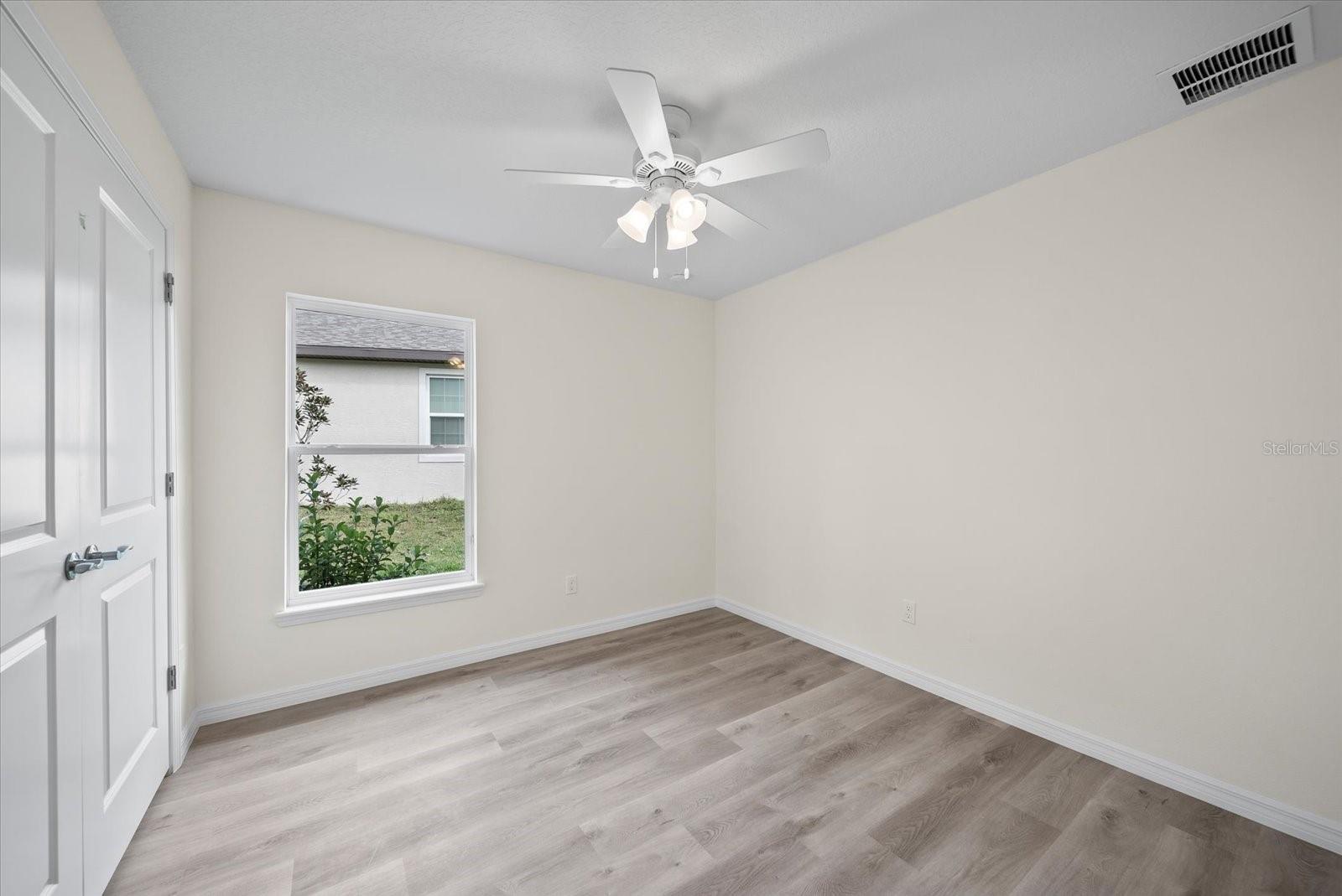 Listing photo id 7 for 59 Wellstream Lane