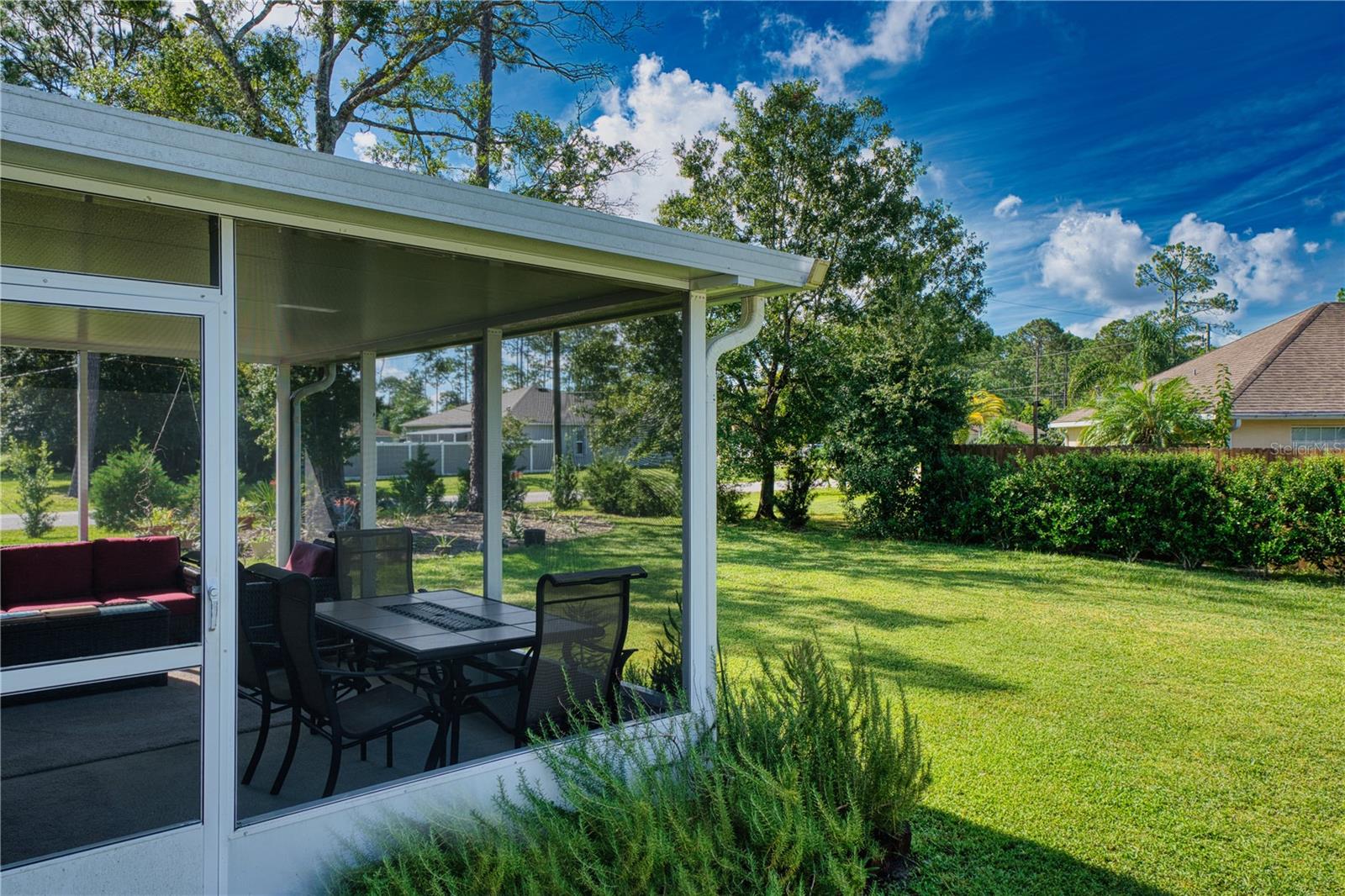 Image 14 of 44 For 1 Llosee Court