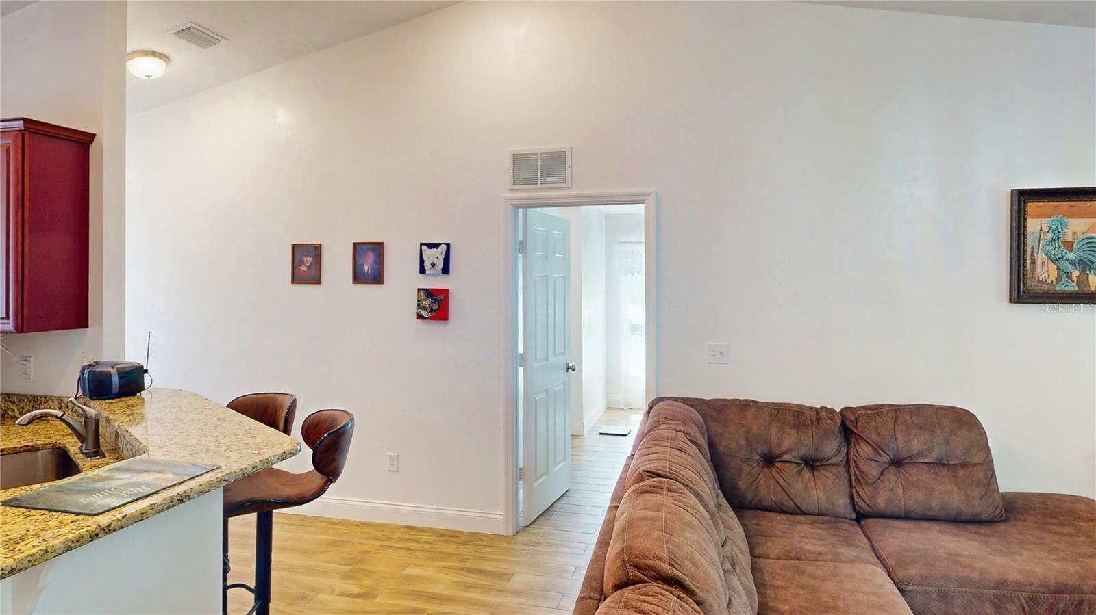 Image 32 of 44 For 1 Llosee Court