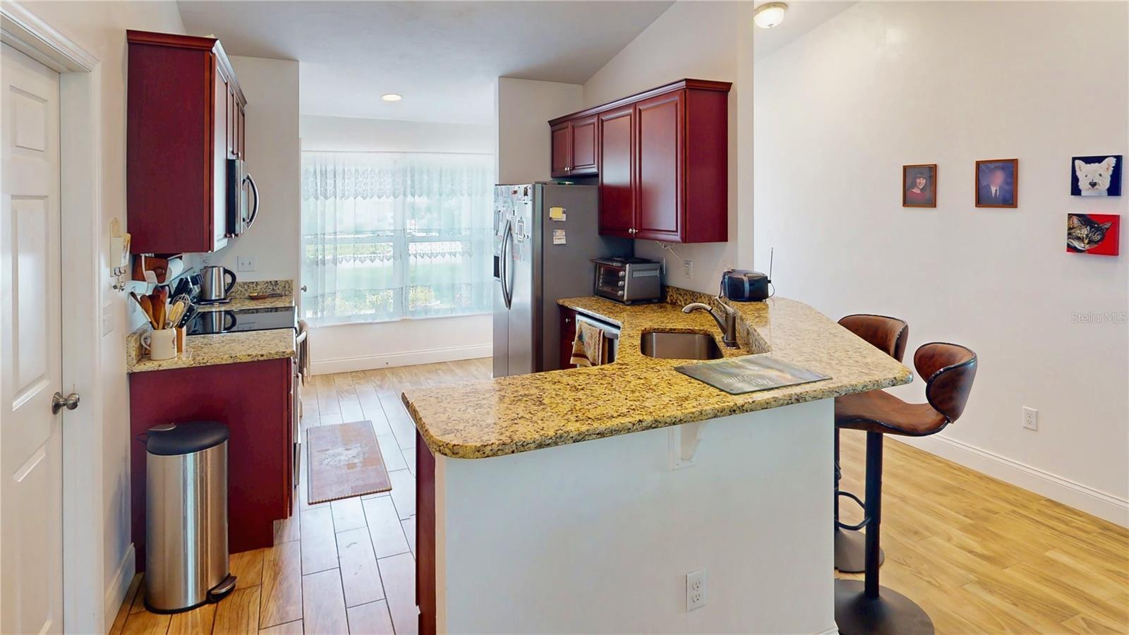 Image 8 of 44 For 1 Llosee Court