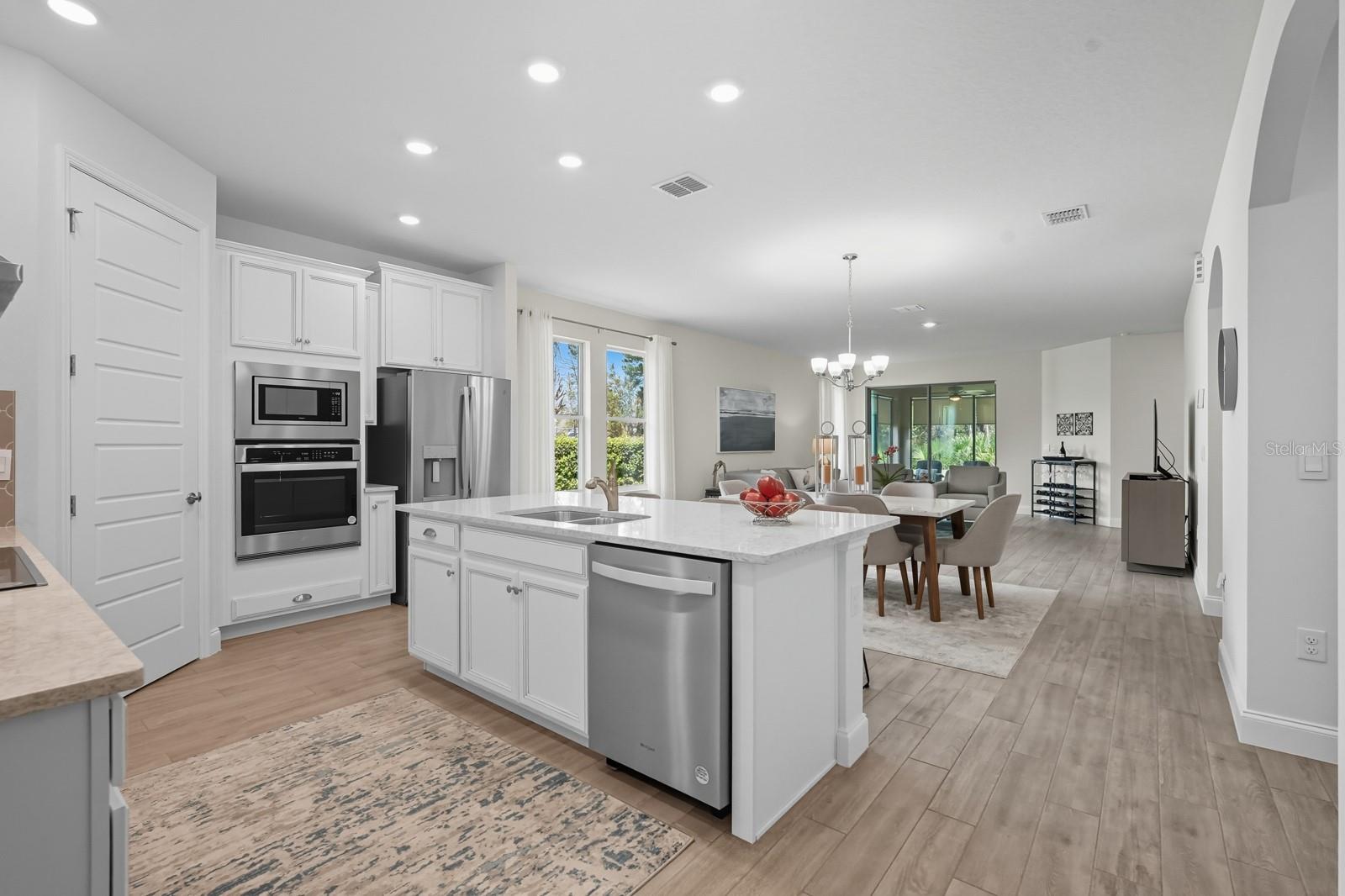 Image 17 of 56 For 2889 Monaghan Drive
