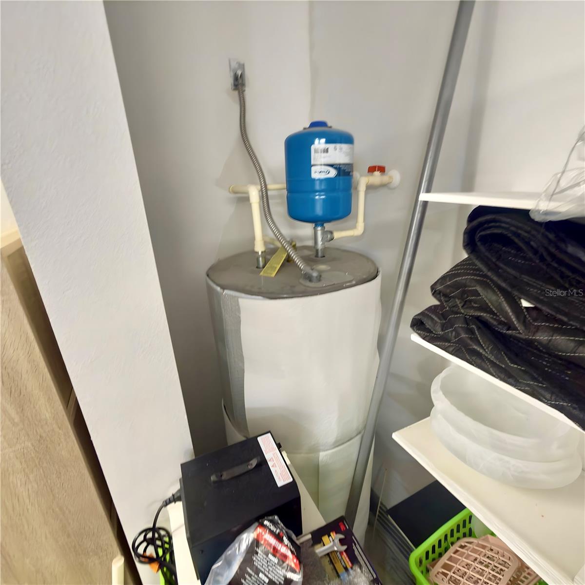 Image 37 of 41 For 16 Powder Lane