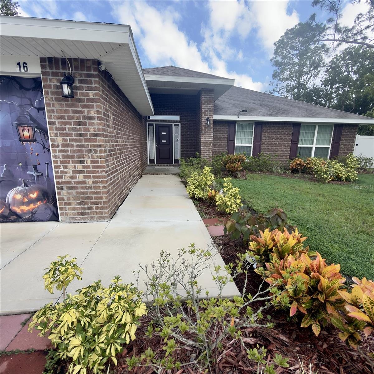 Image 4 of 41 For 16 Powder Lane