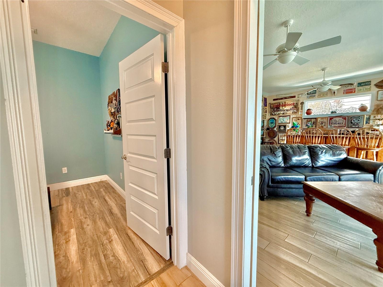 Image 47 of 72 For 2569 Palm Avenue