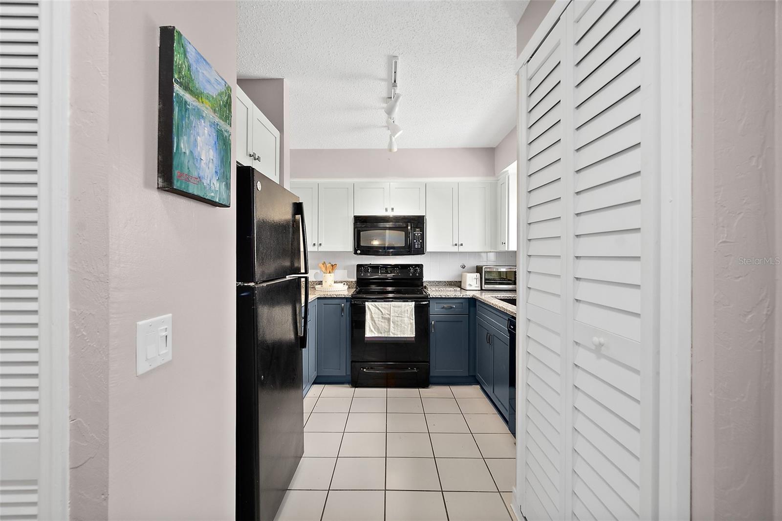 Image 15 of 41 For 611 Ocean Marina Drive 611